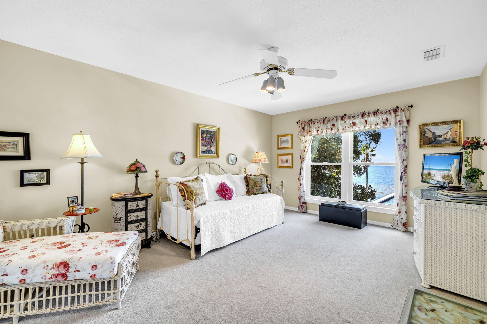 PORT DIXIE - Residential