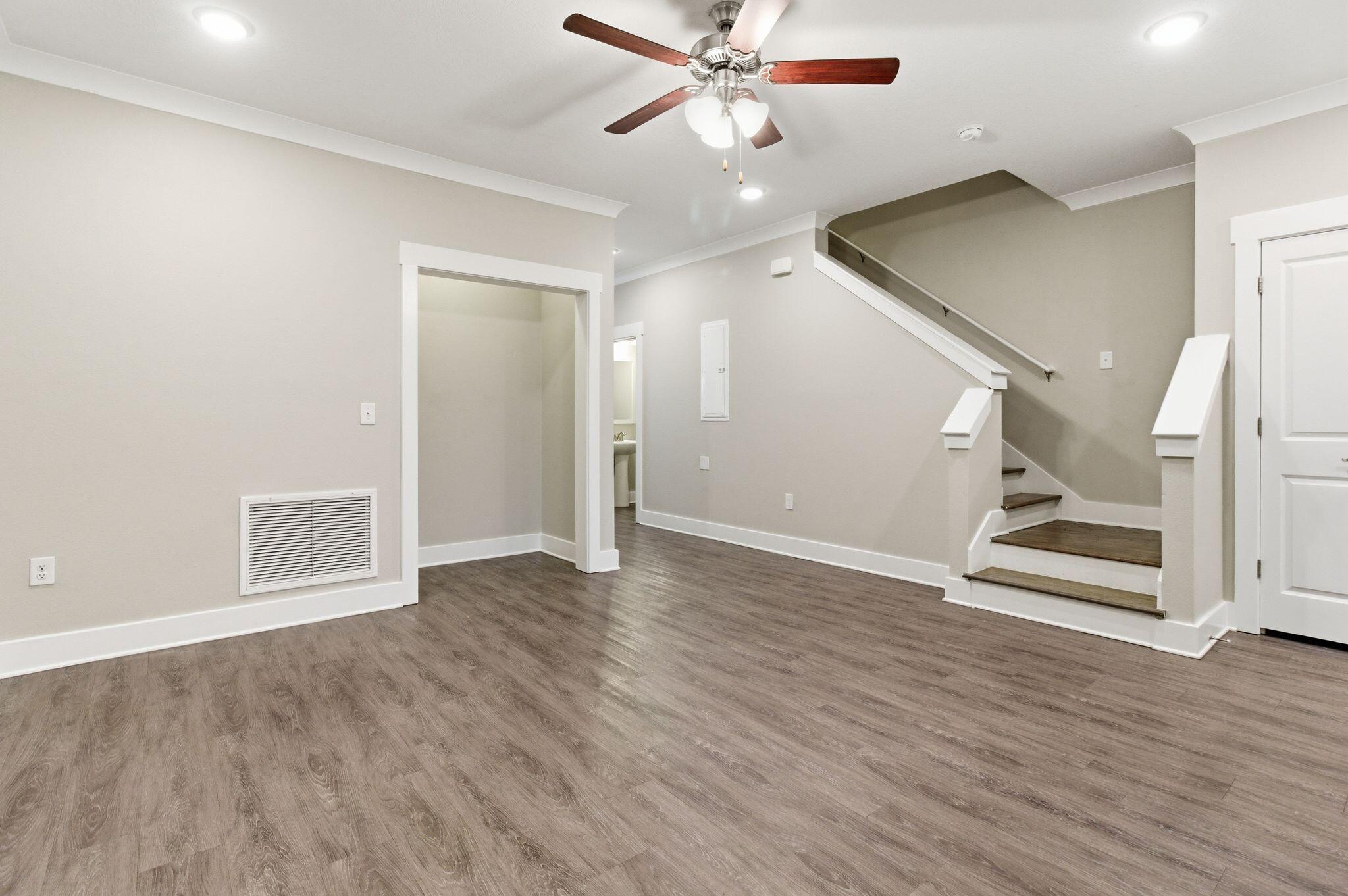 VERANDAS OF FREEPORT, THE - Residential