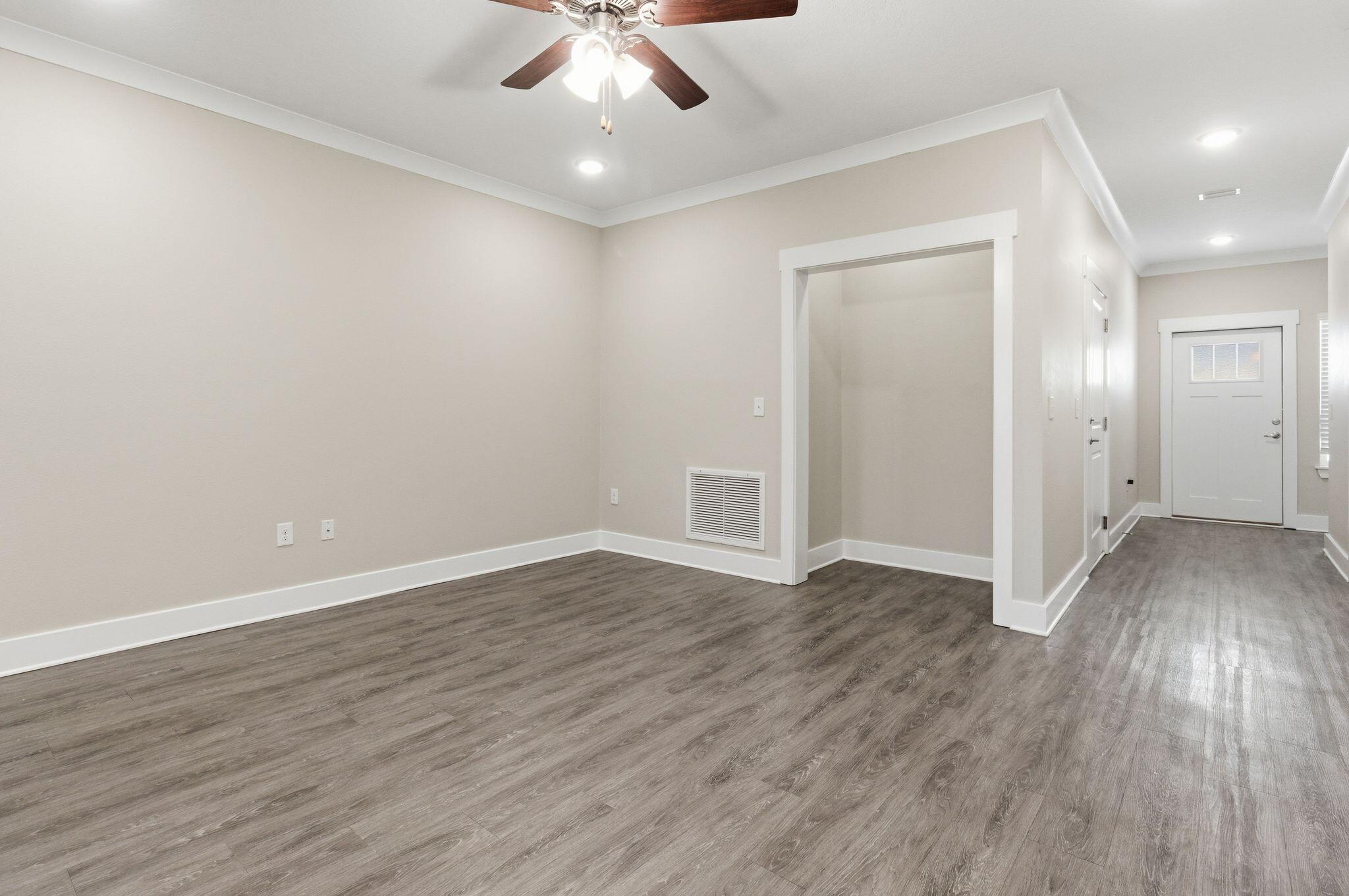 VERANDAS OF FREEPORT, THE - Residential