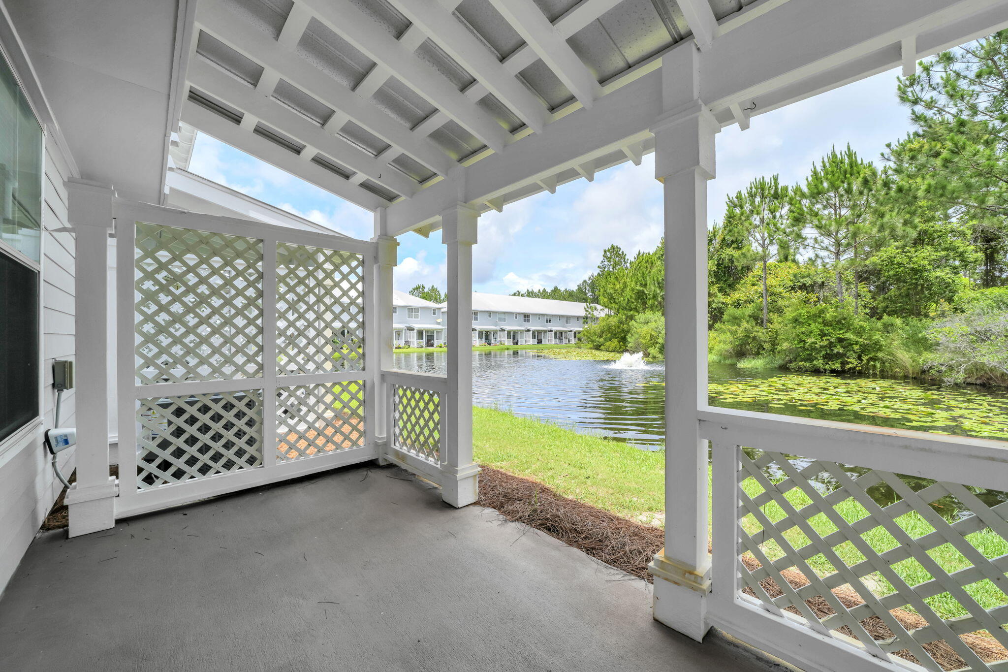 EAGLE BAY - Residential