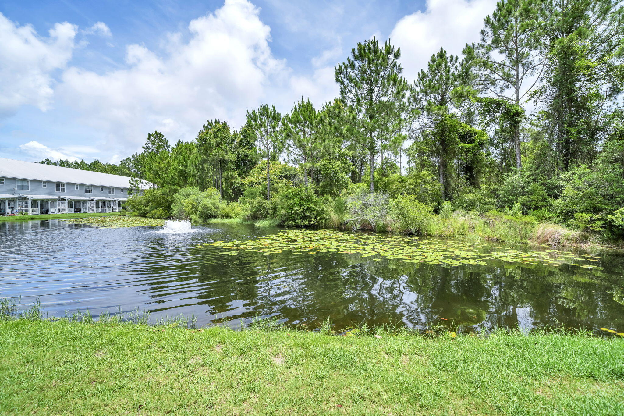 EAGLE BAY - Residential