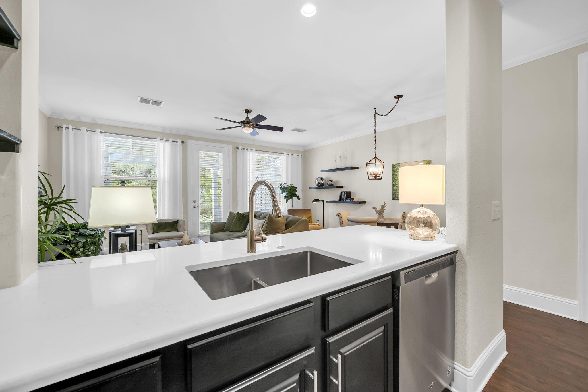 EAGLE BAY - Residential