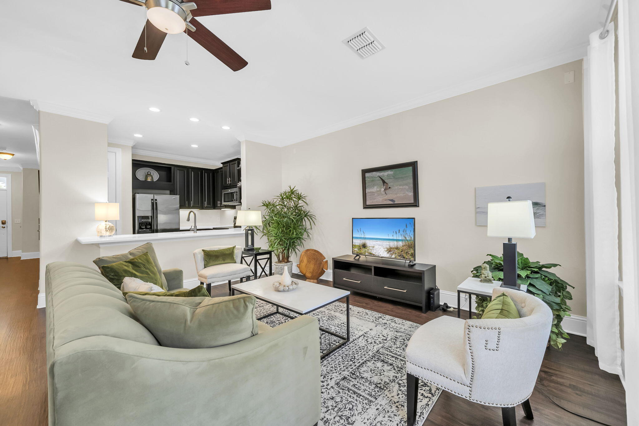 EAGLE BAY - Residential