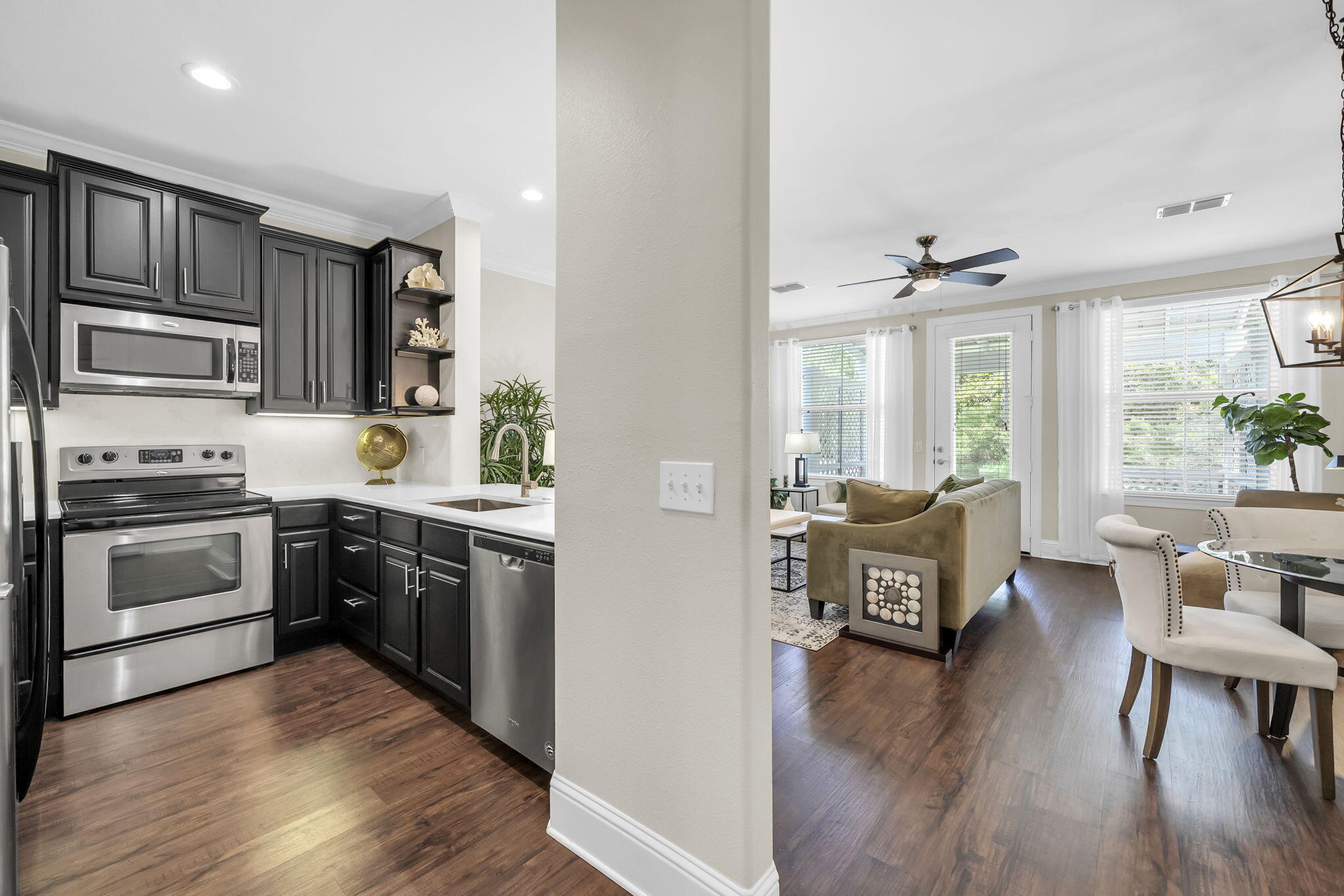 EAGLE BAY - Residential