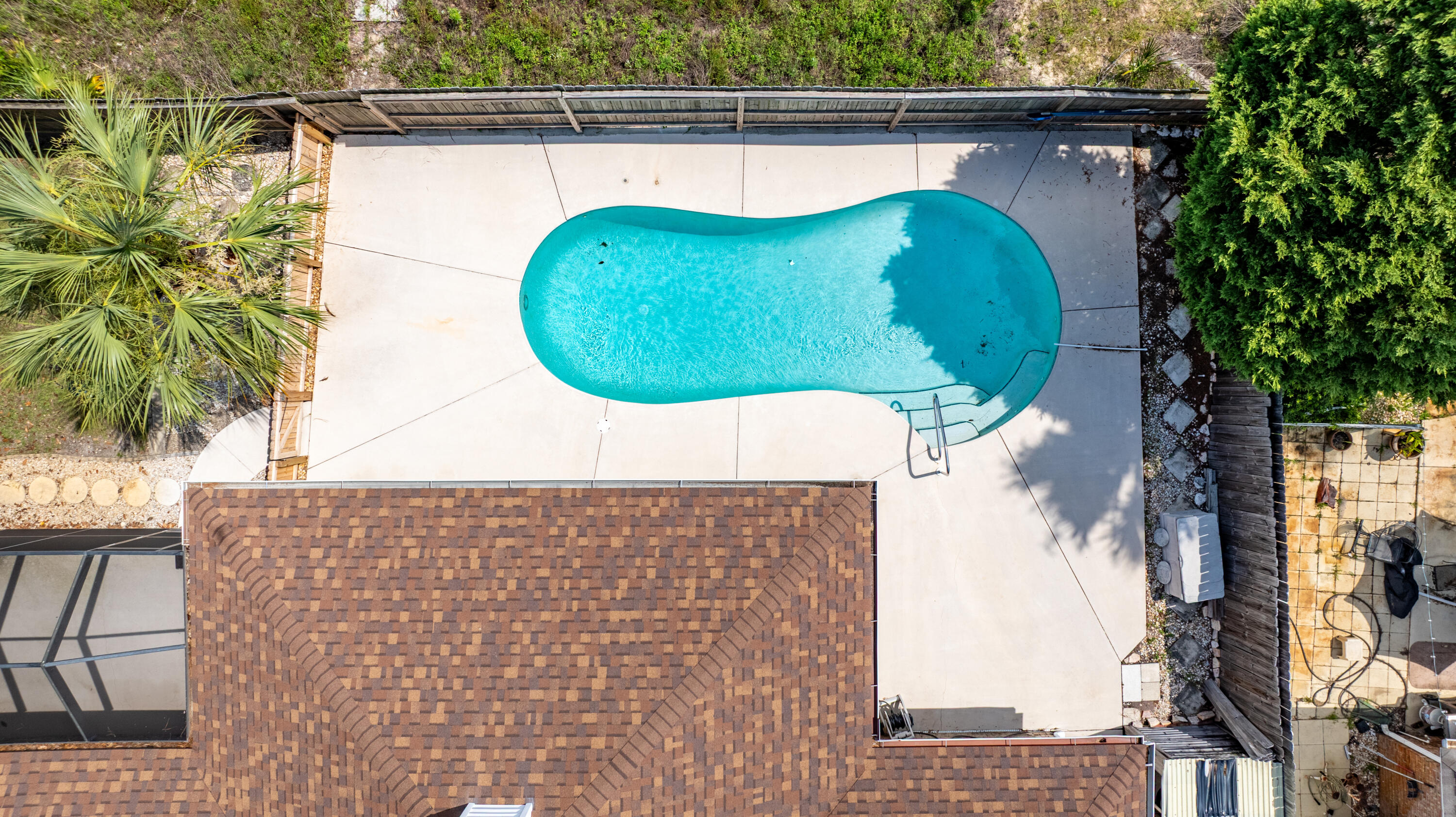 EMERALD BREEZE ESTATES - Residential