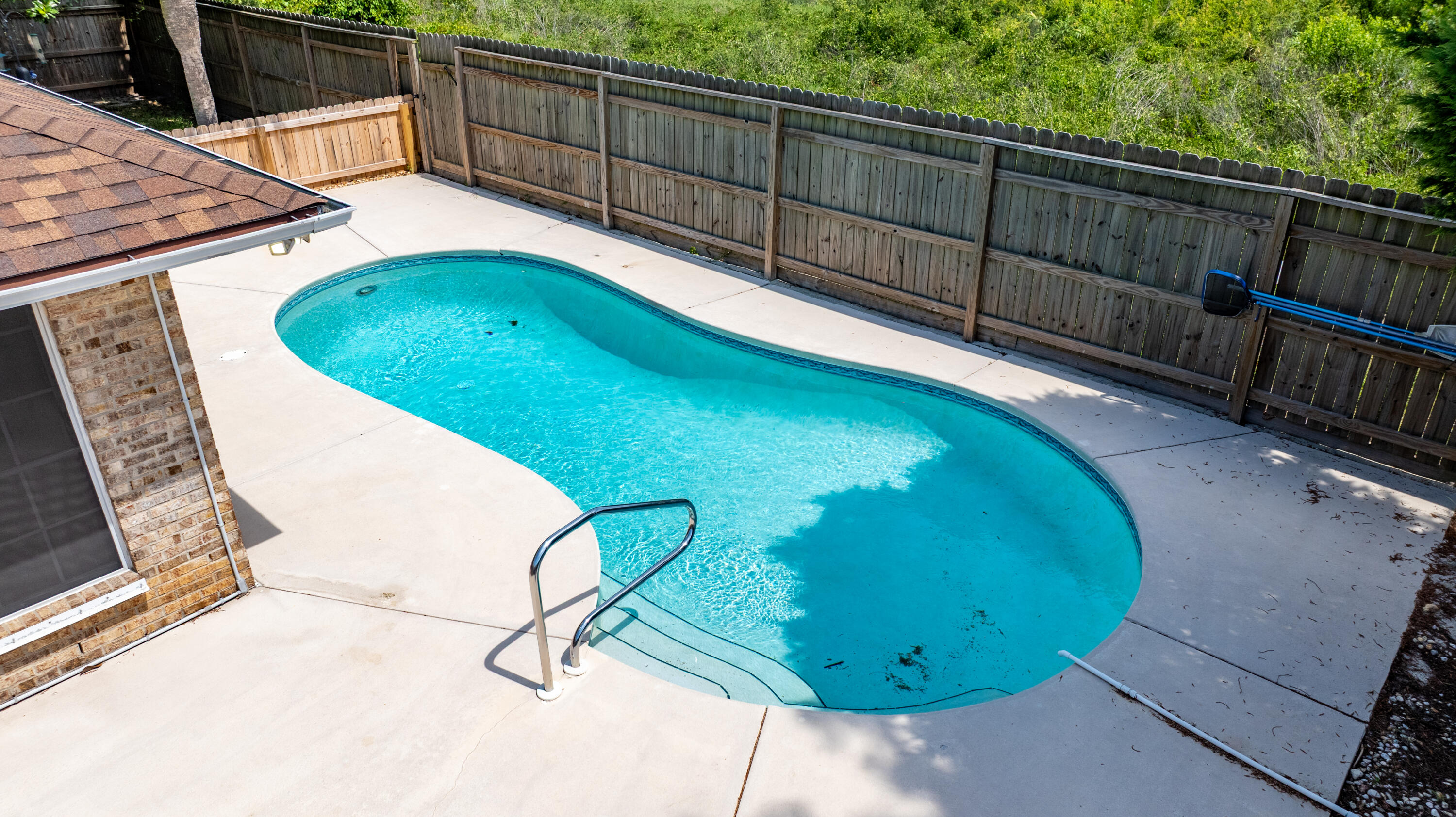 EMERALD BREEZE ESTATES - Residential