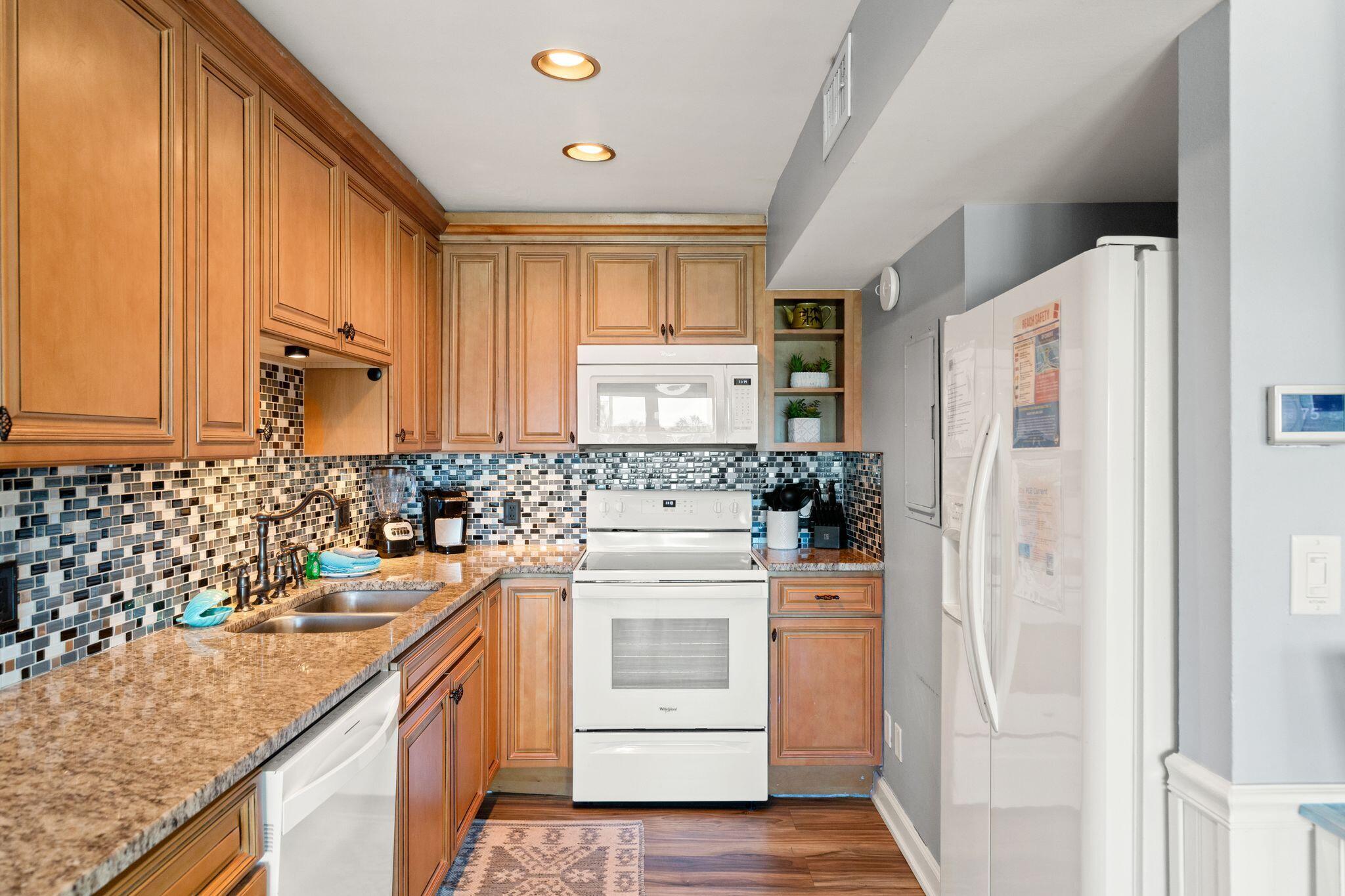 LARGO MAR CONDO - Residential