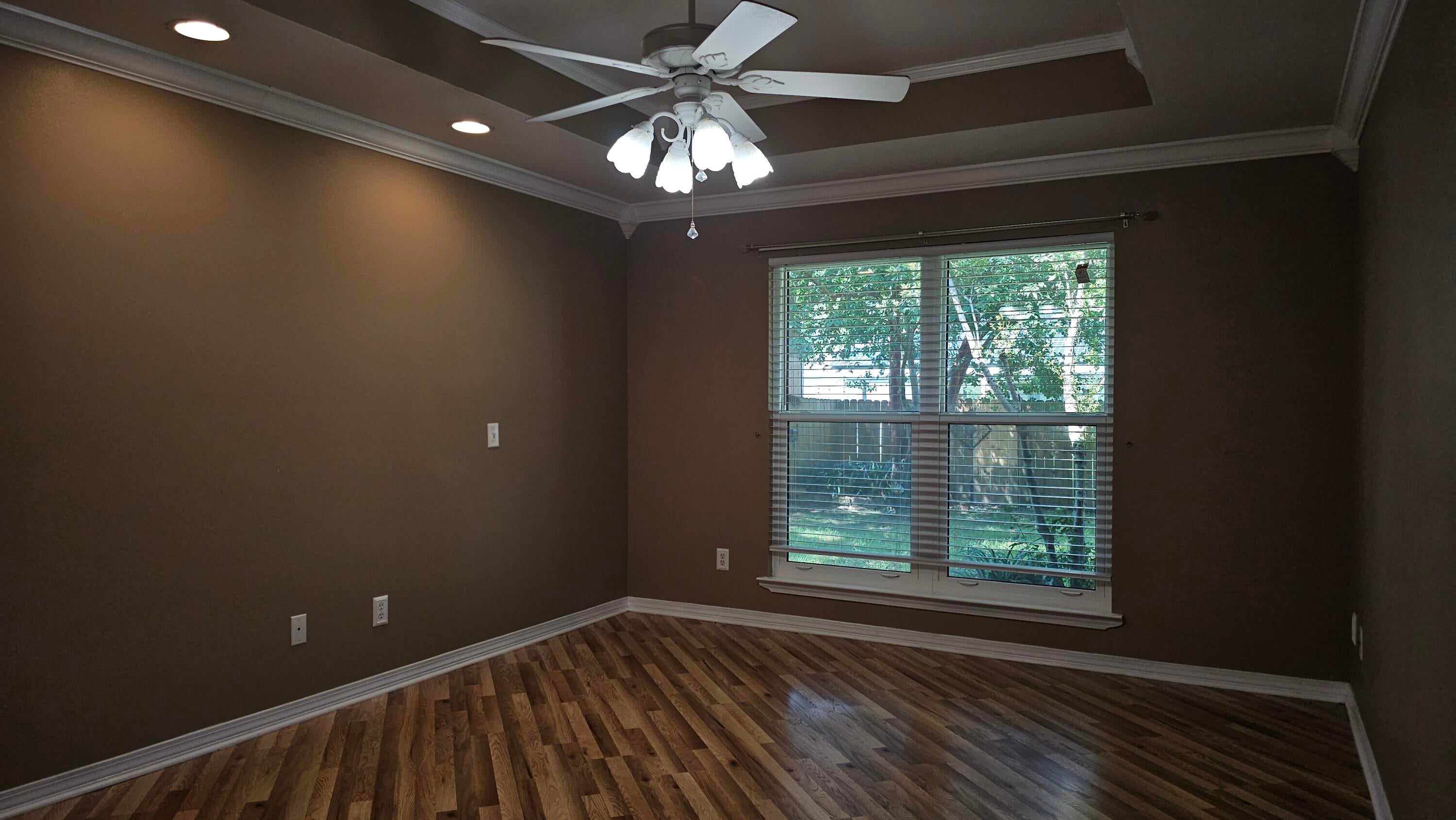 DOROTHY BOWEN ESTATES - Residential Lease