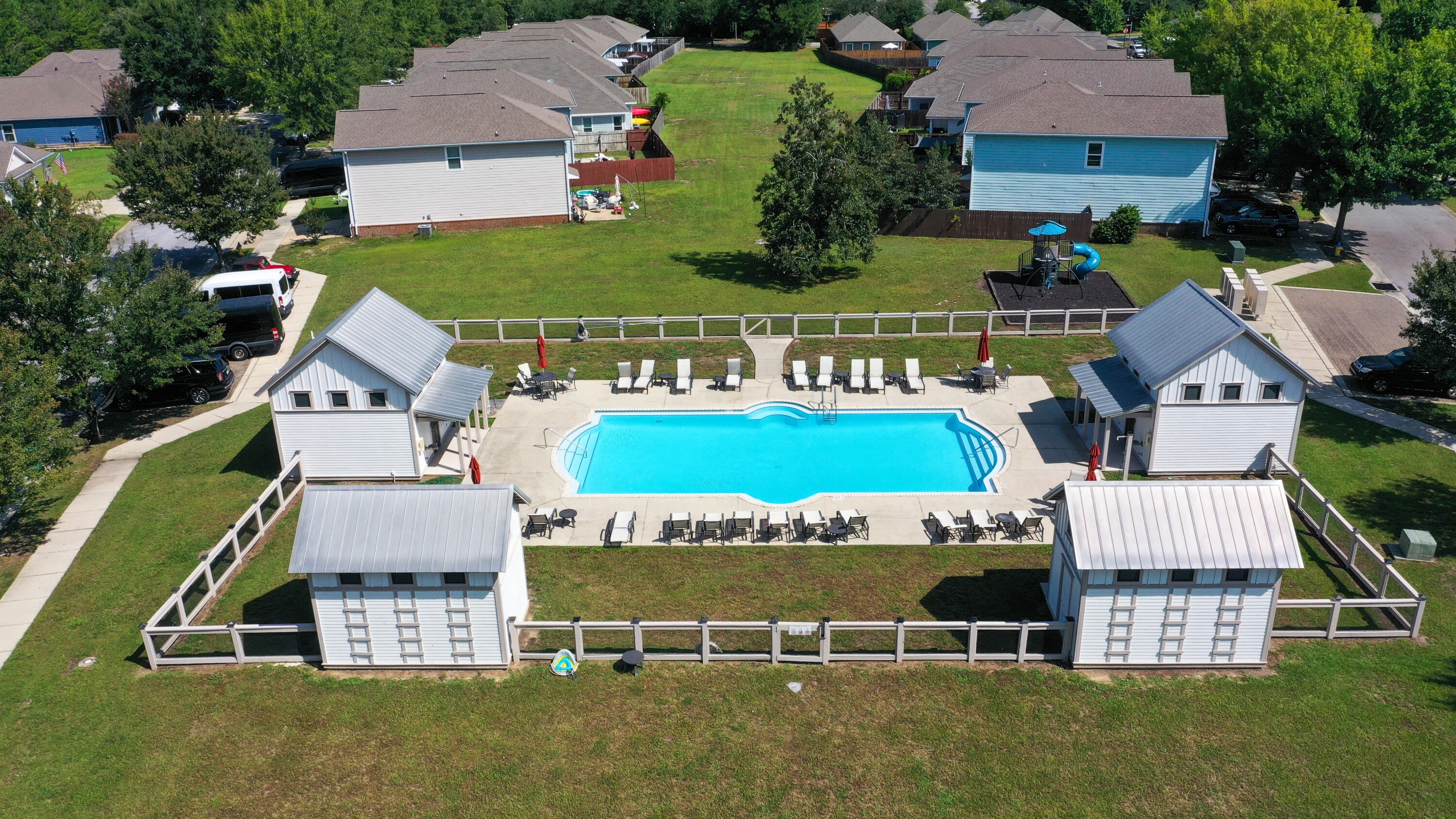 LAGRANGE LANDING - Residential