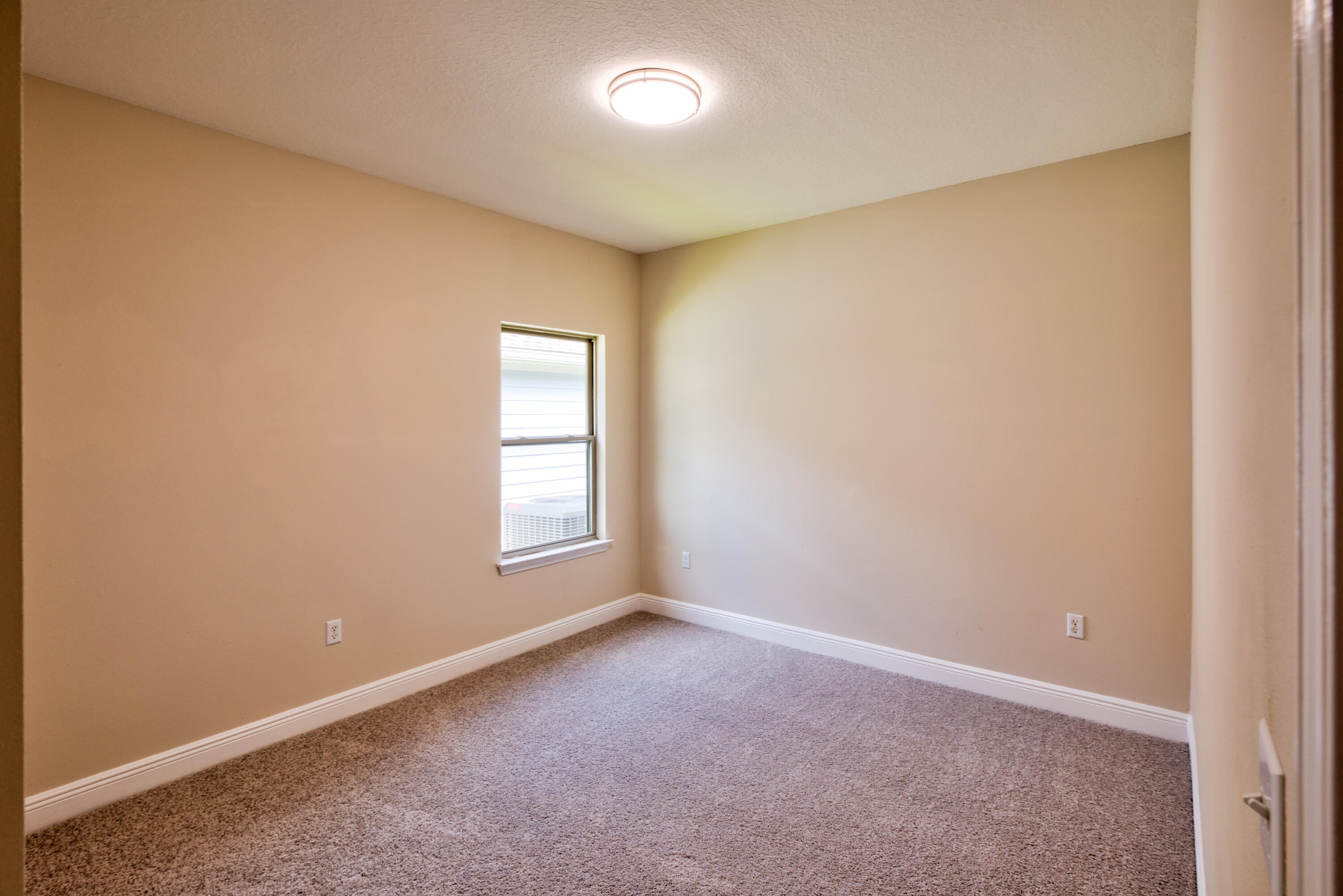 LAGRANGE LANDING - Residential