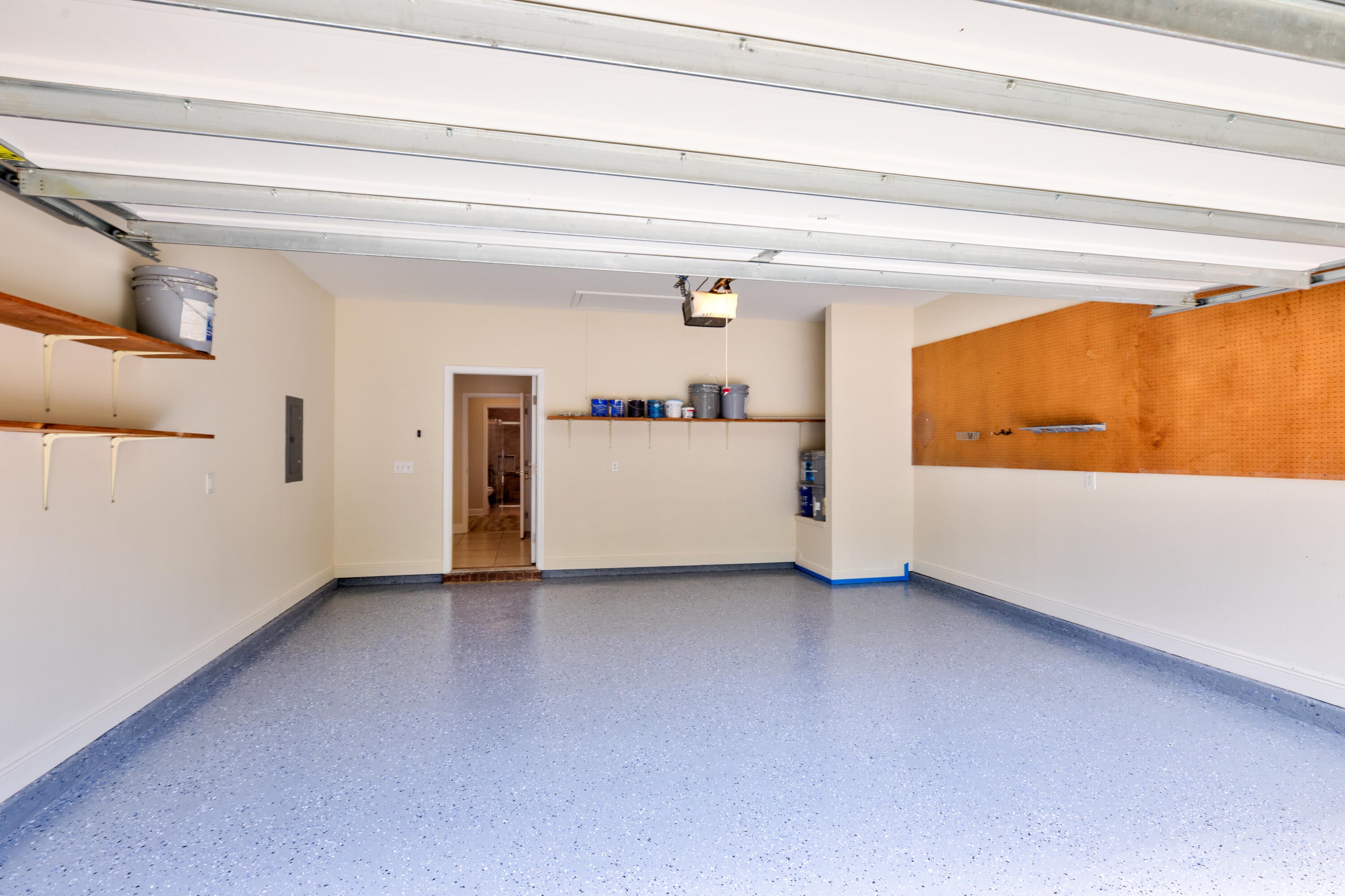 LAGRANGE LANDING - Residential