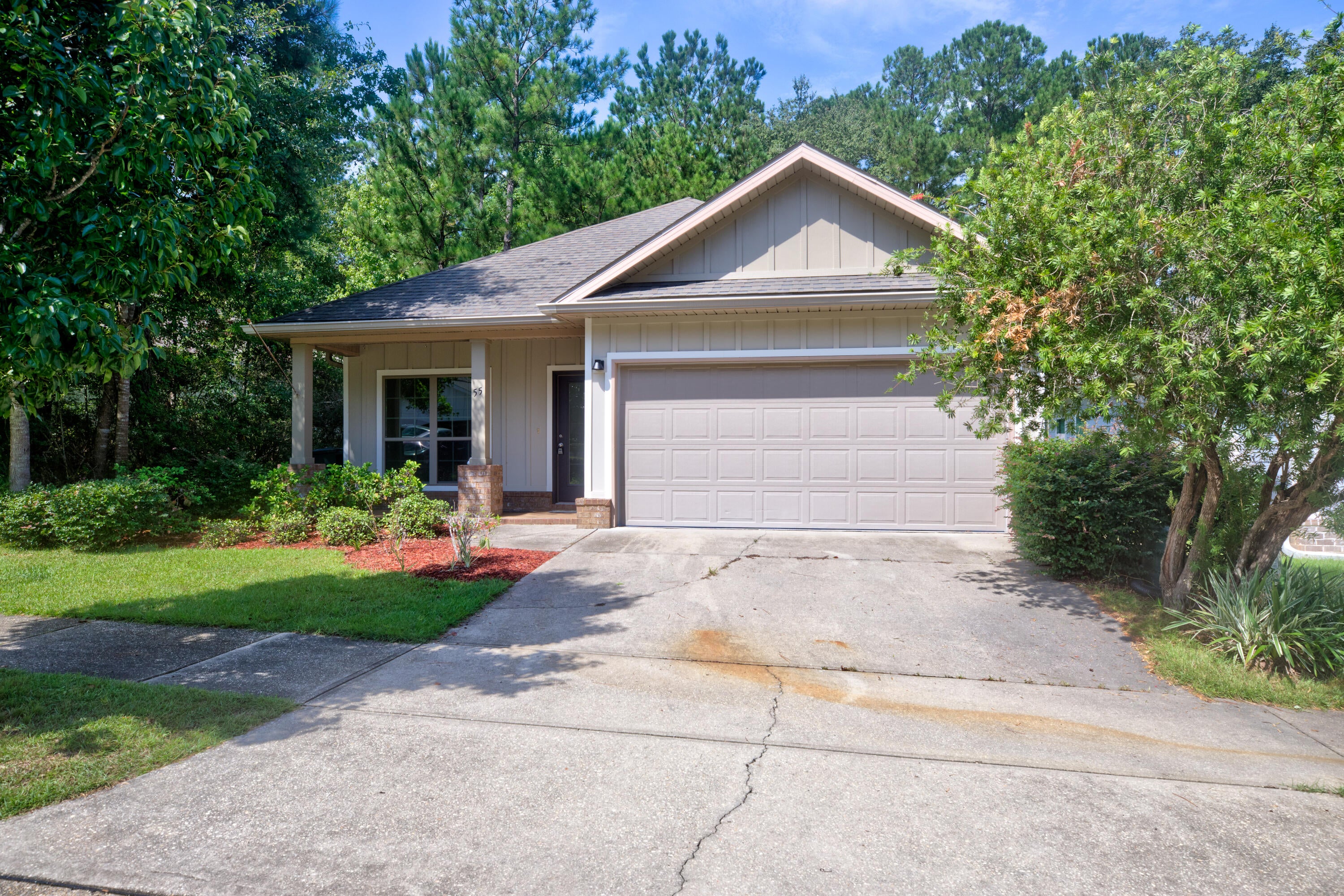 LAGRANGE LANDING - Residential