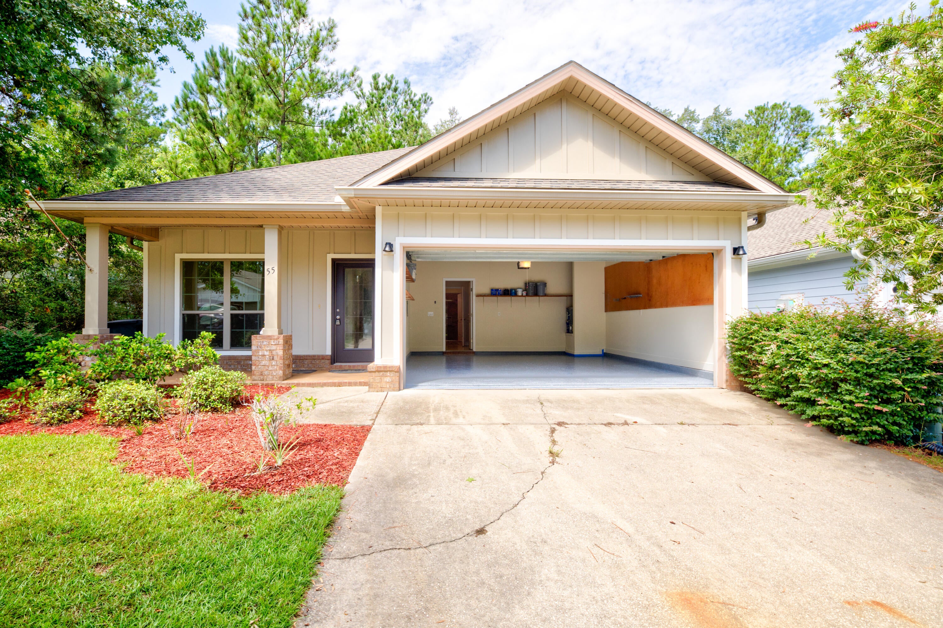 LAGRANGE LANDING - Residential
