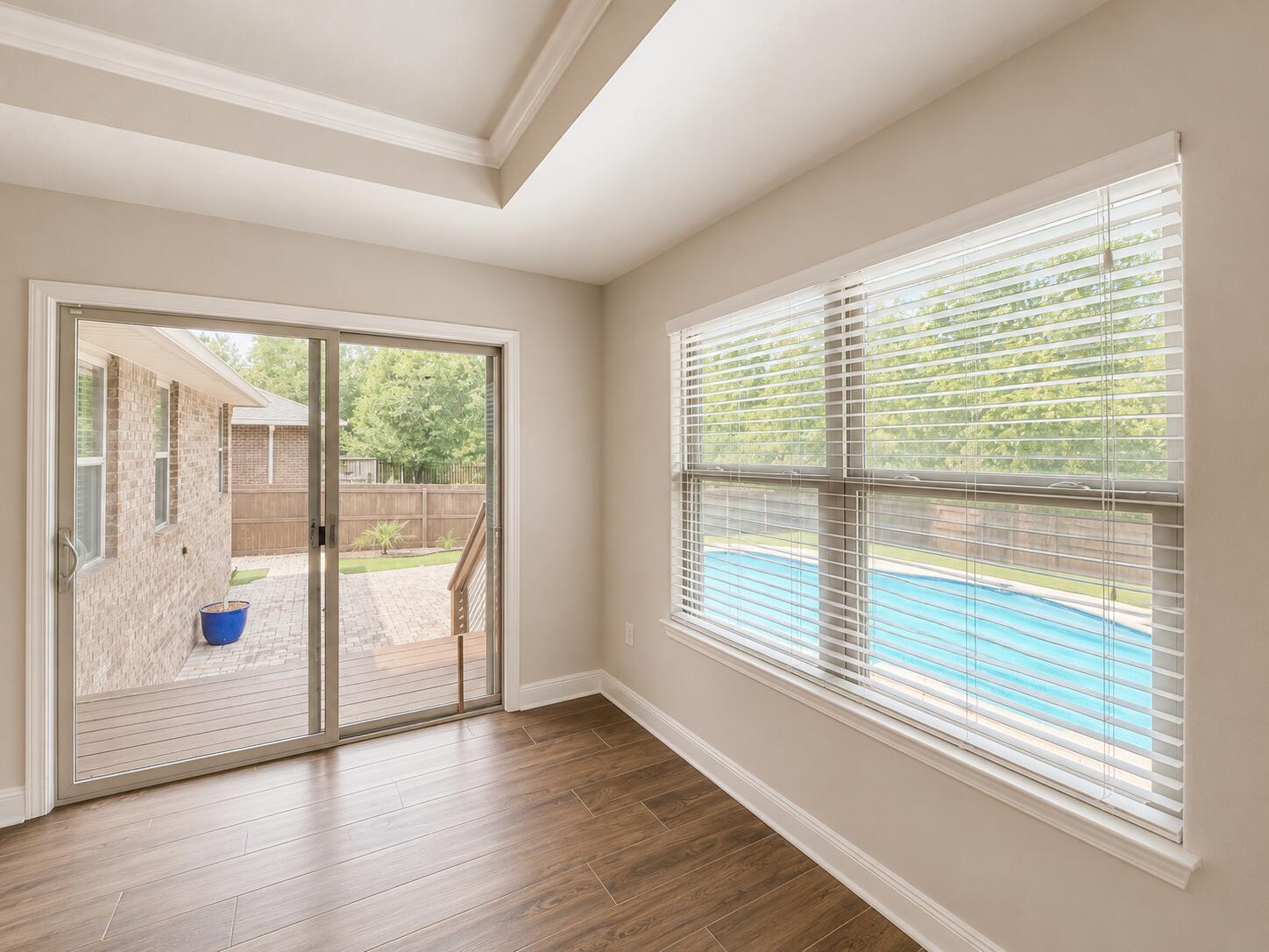 FOX VALLEY - Residential