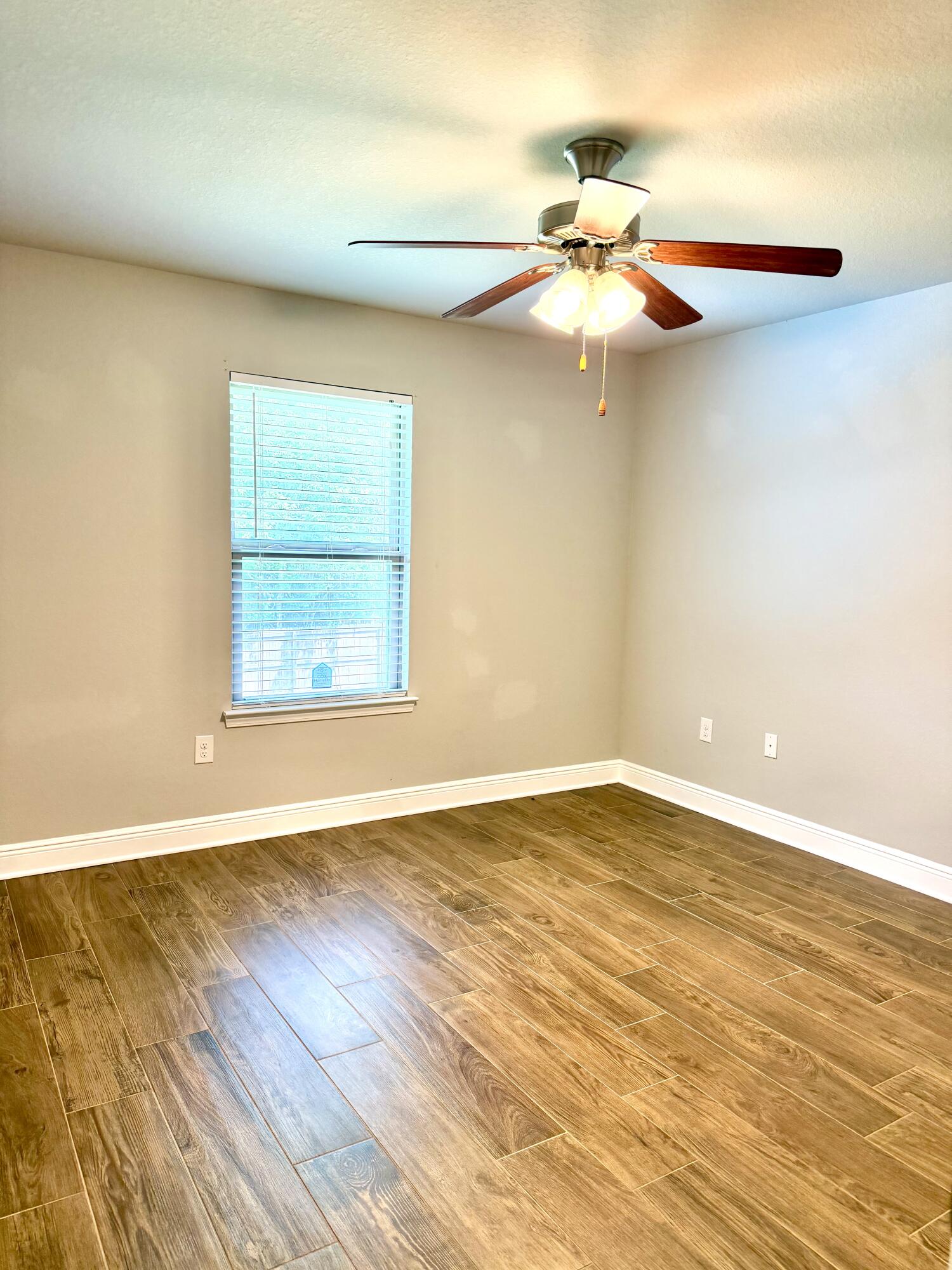 FOX VALLEY - Residential