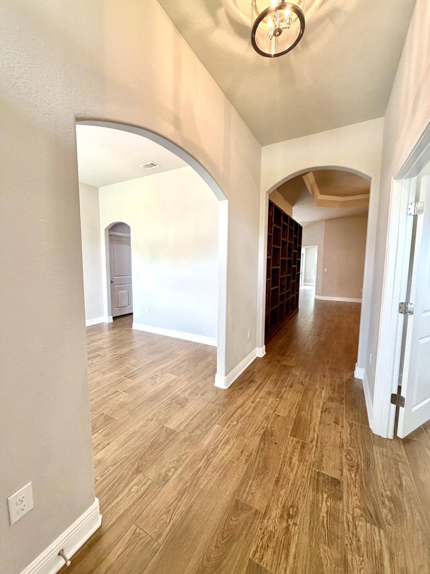 FOX VALLEY - Residential