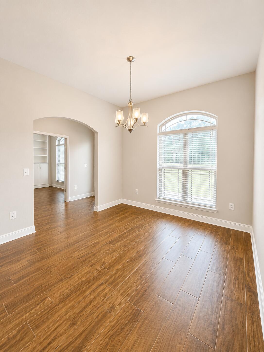 FOX VALLEY - Residential