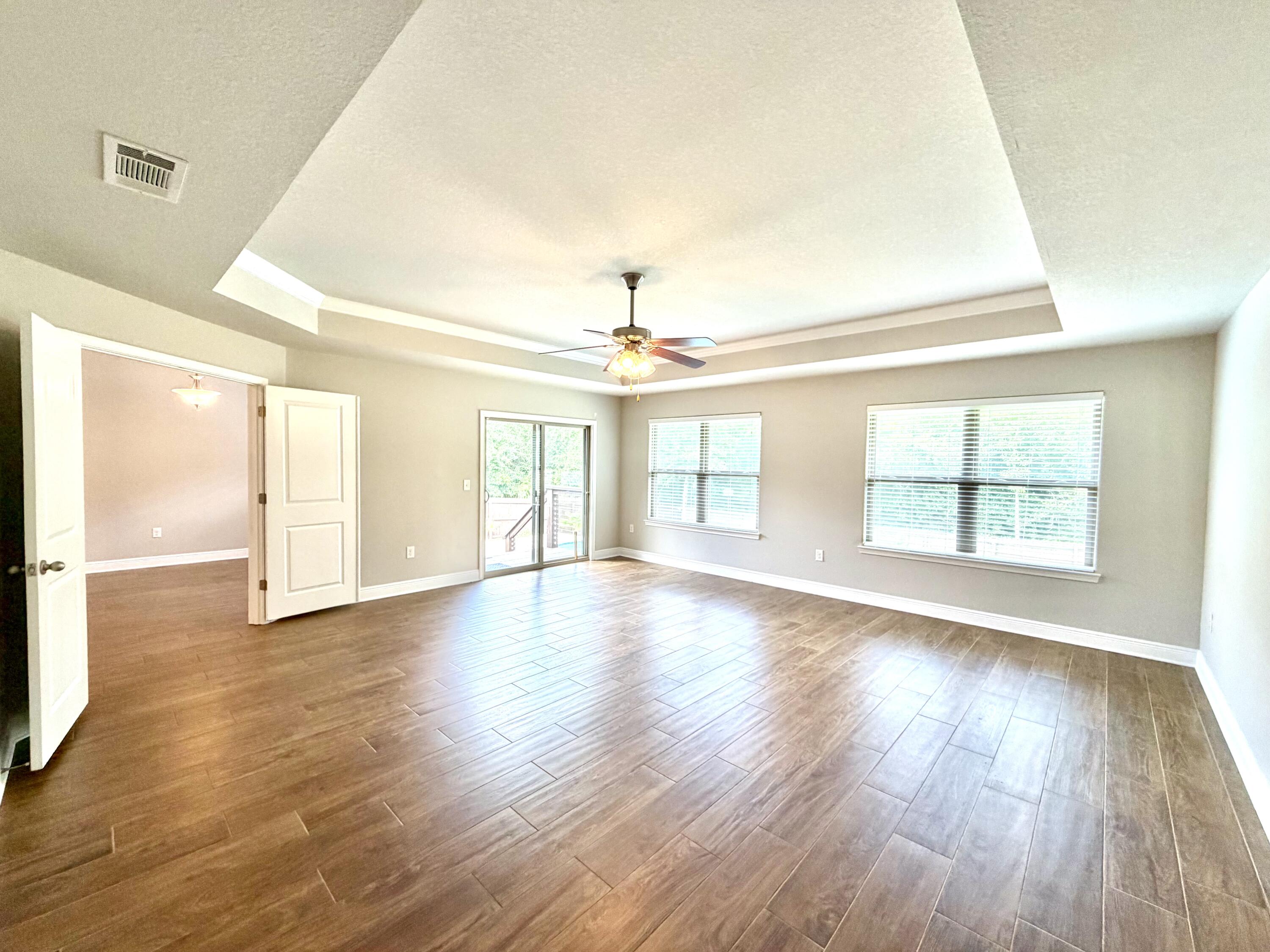 FOX VALLEY - Residential