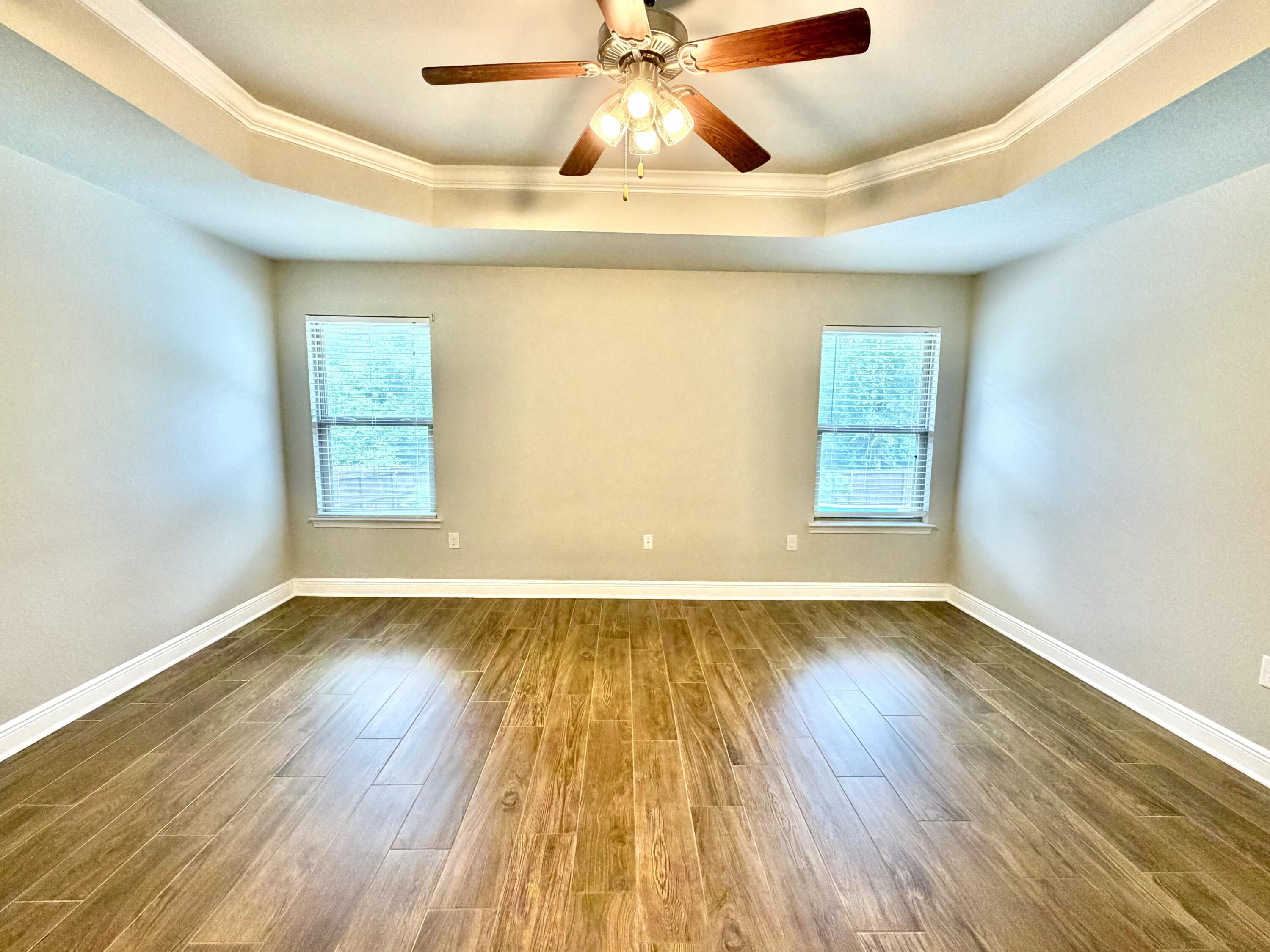 FOX VALLEY - Residential