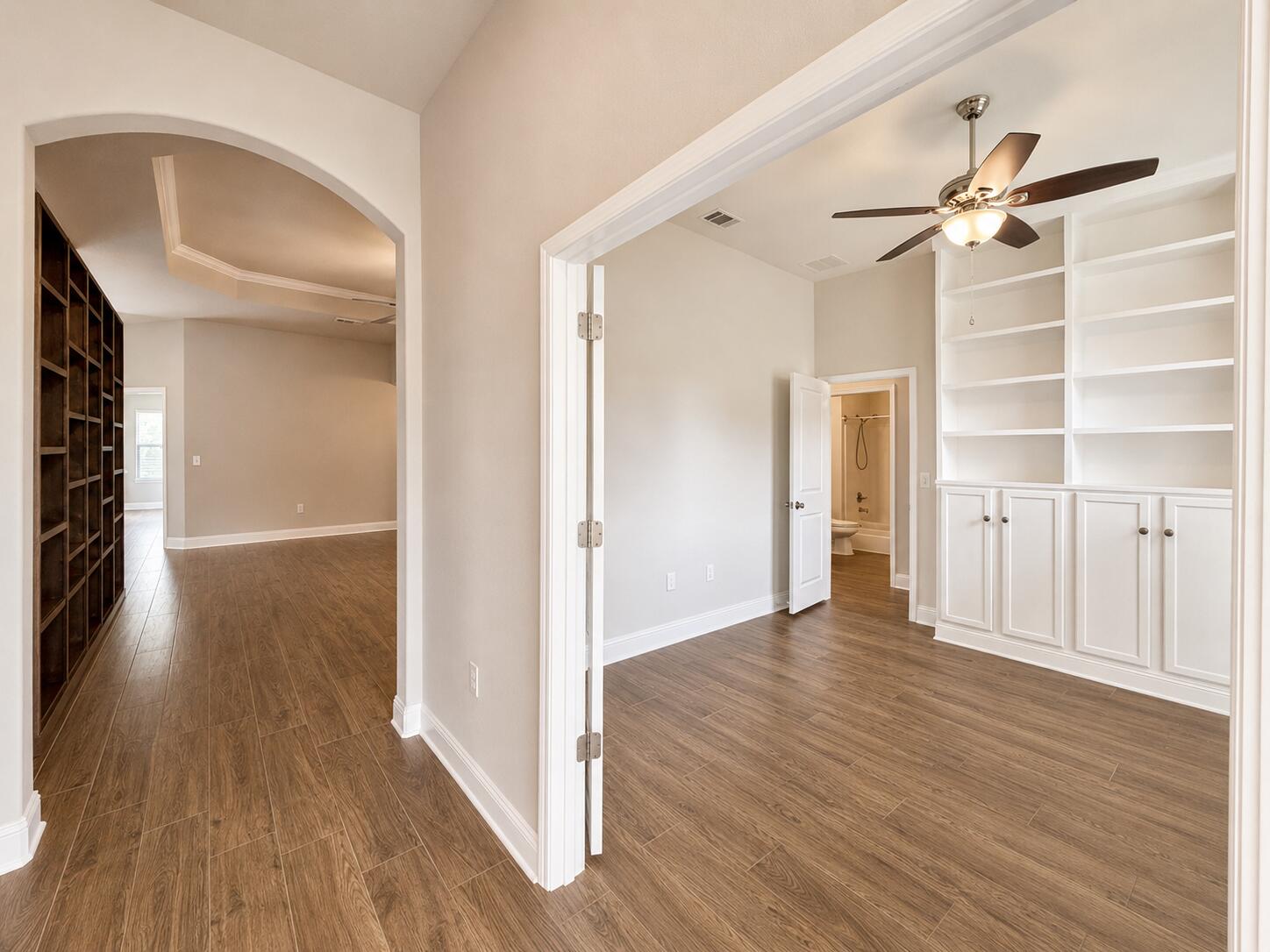 FOX VALLEY - Residential