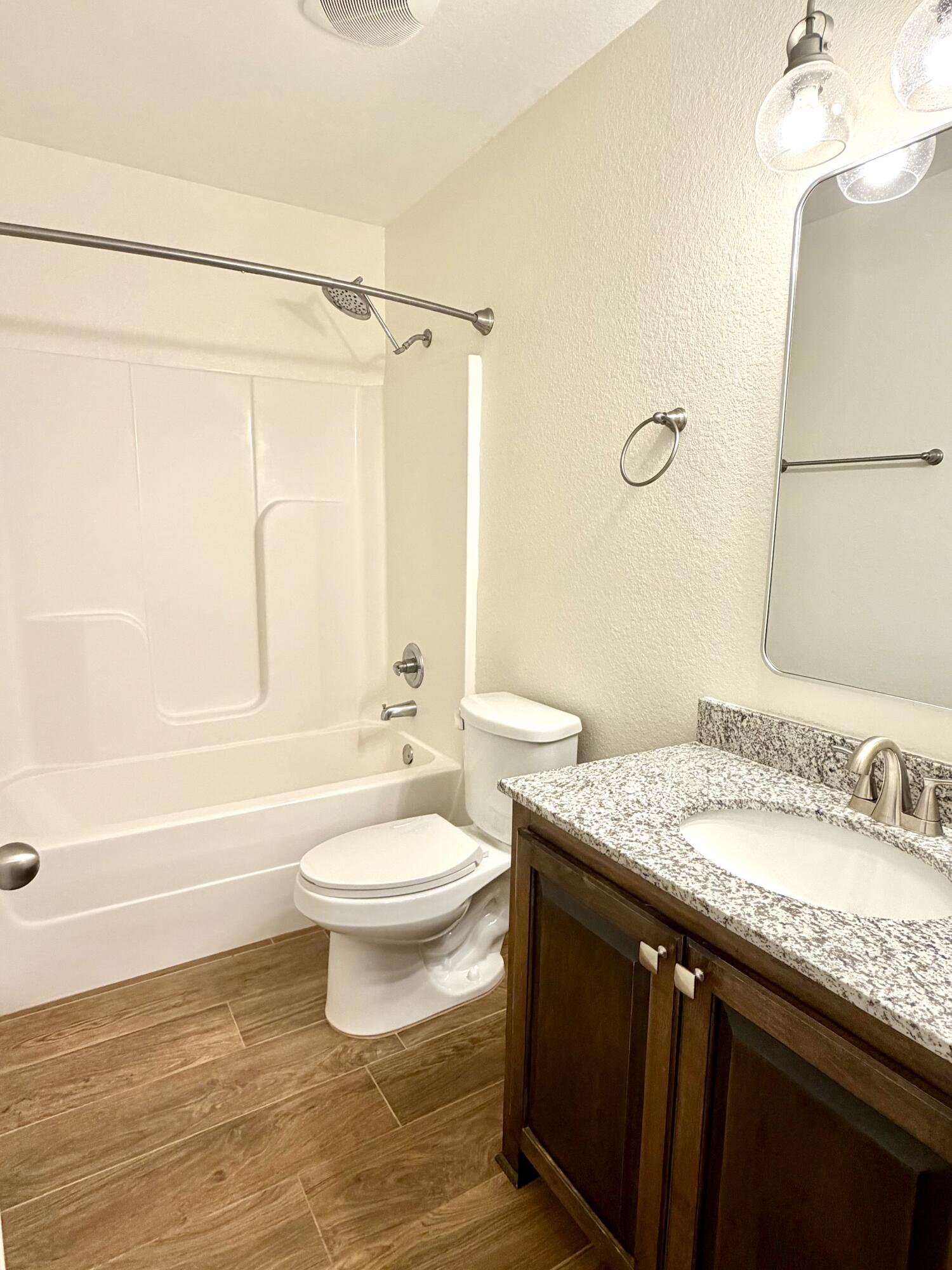 FOX VALLEY - Residential
