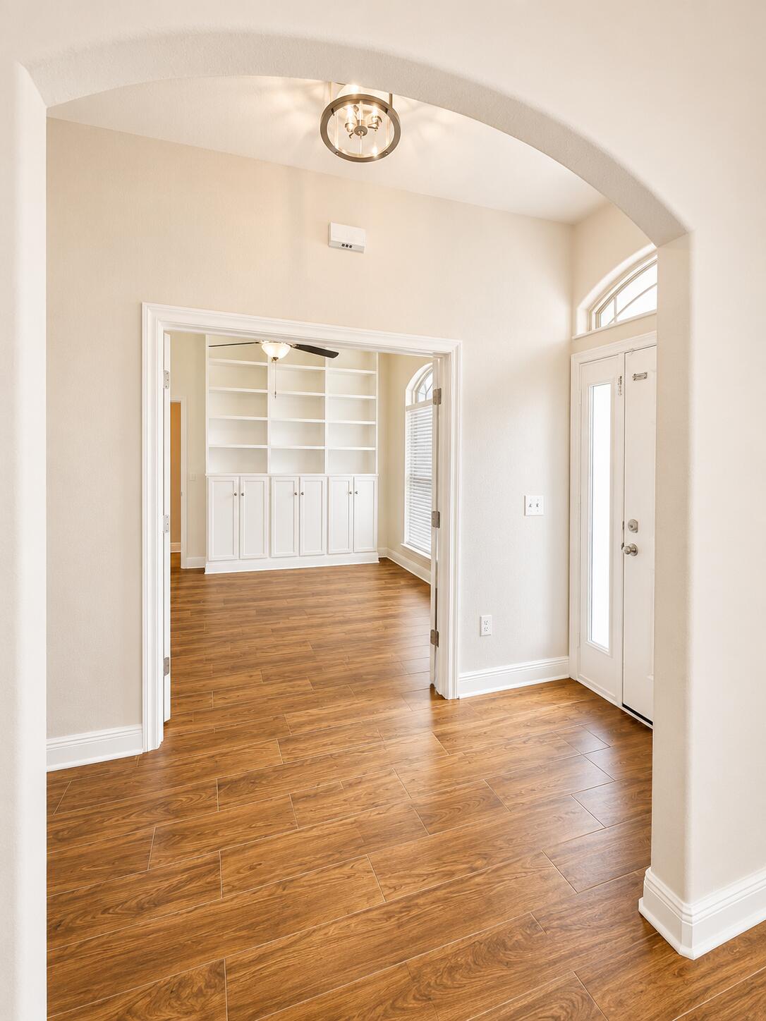 FOX VALLEY - Residential
