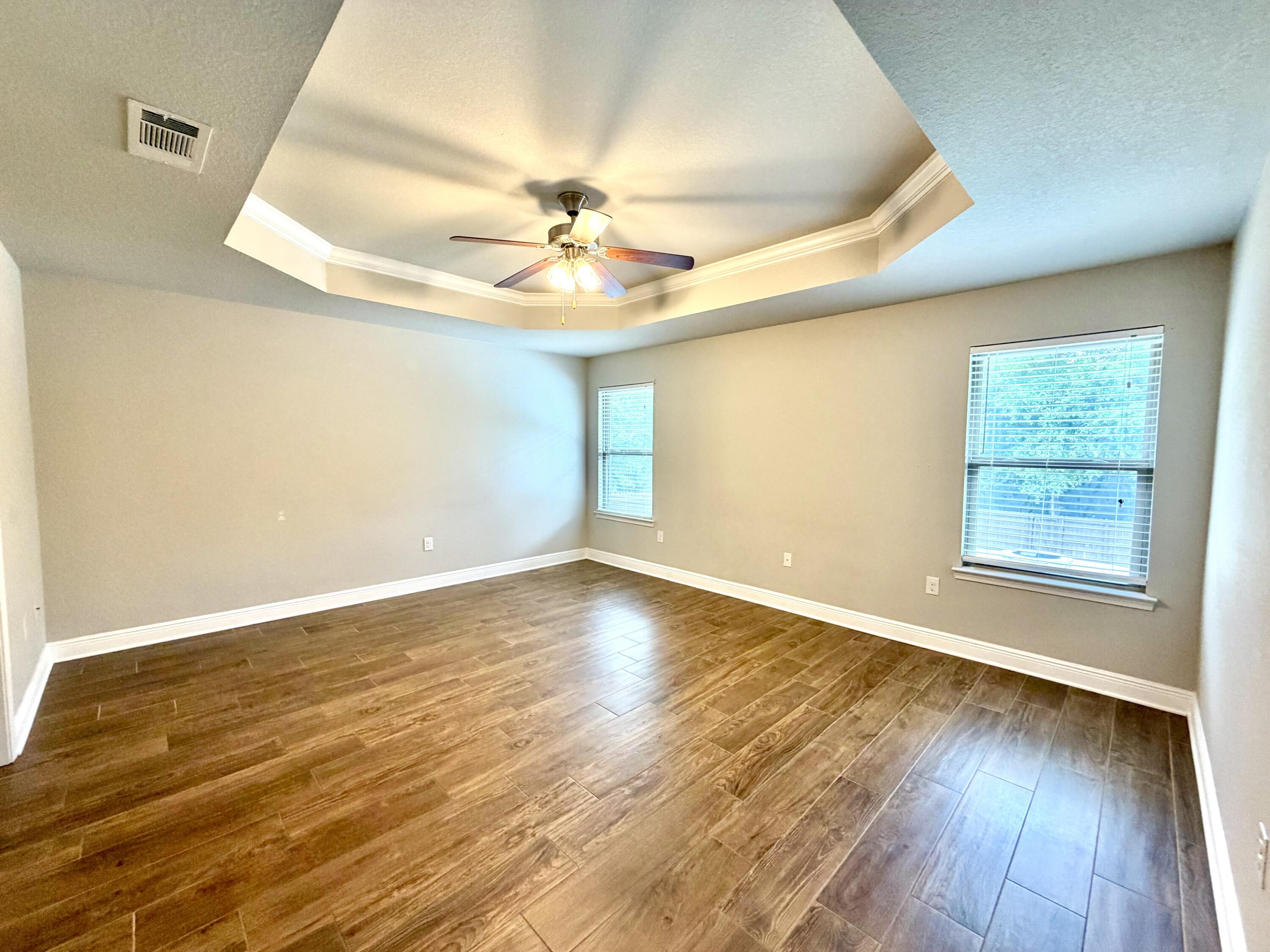 FOX VALLEY - Residential