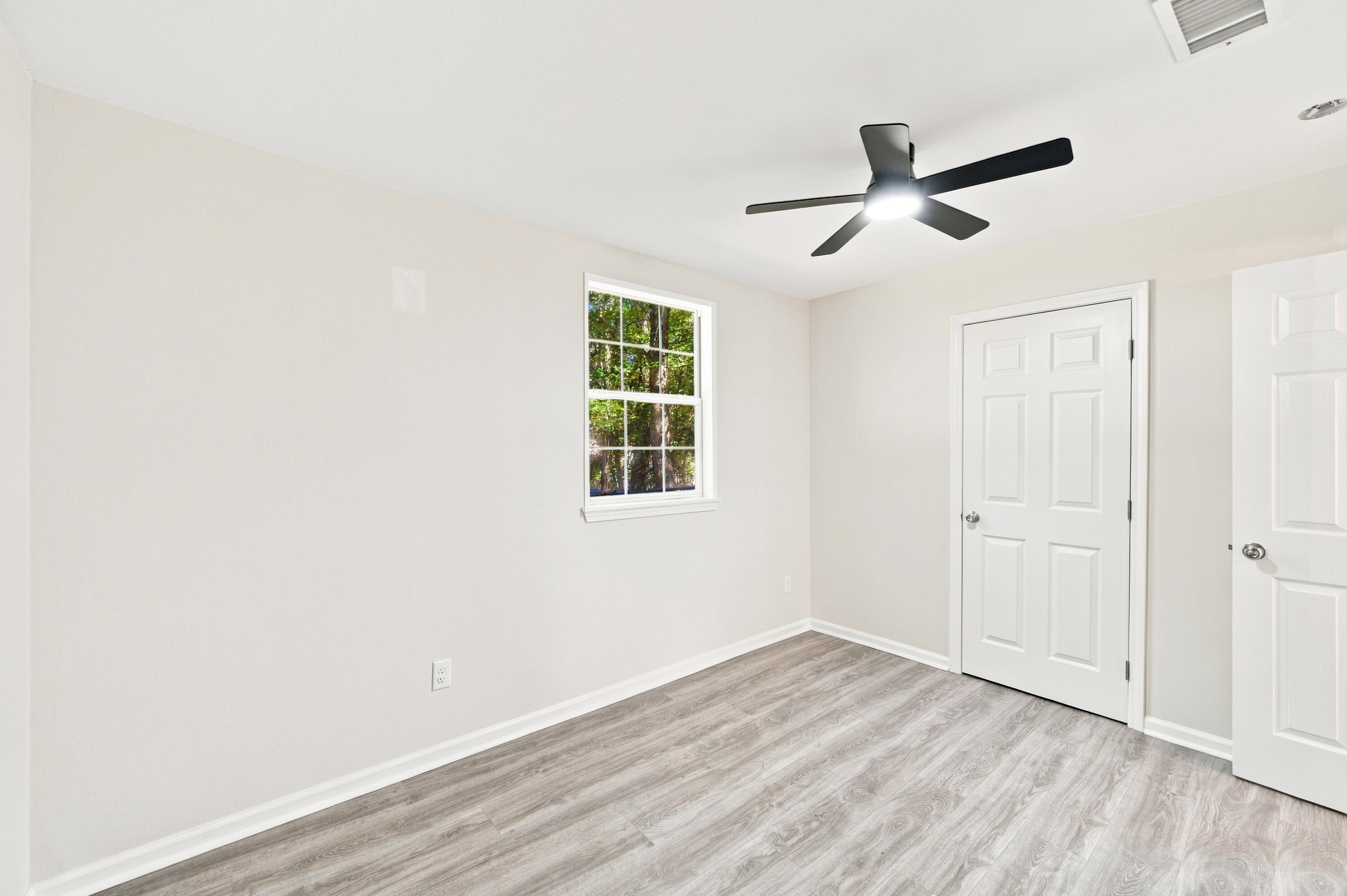 GREATER CAMP WALTON - Residential