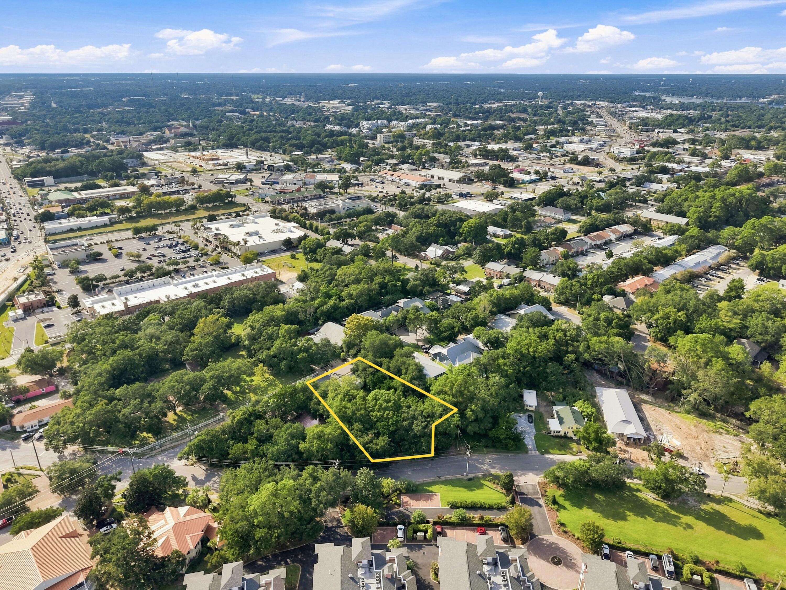 GREATER CAMP WALTON - Residential