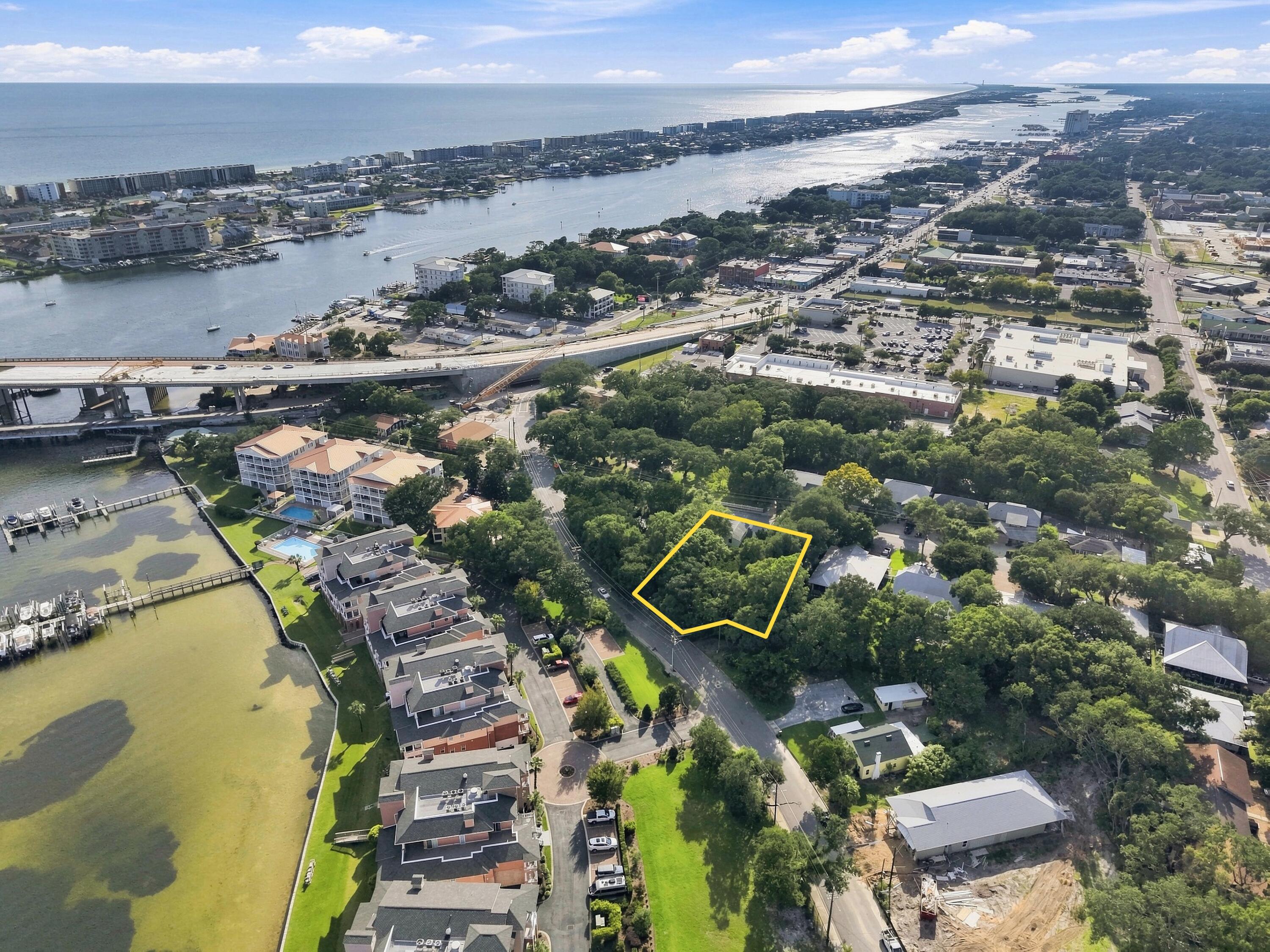 GREATER CAMP WALTON - Residential