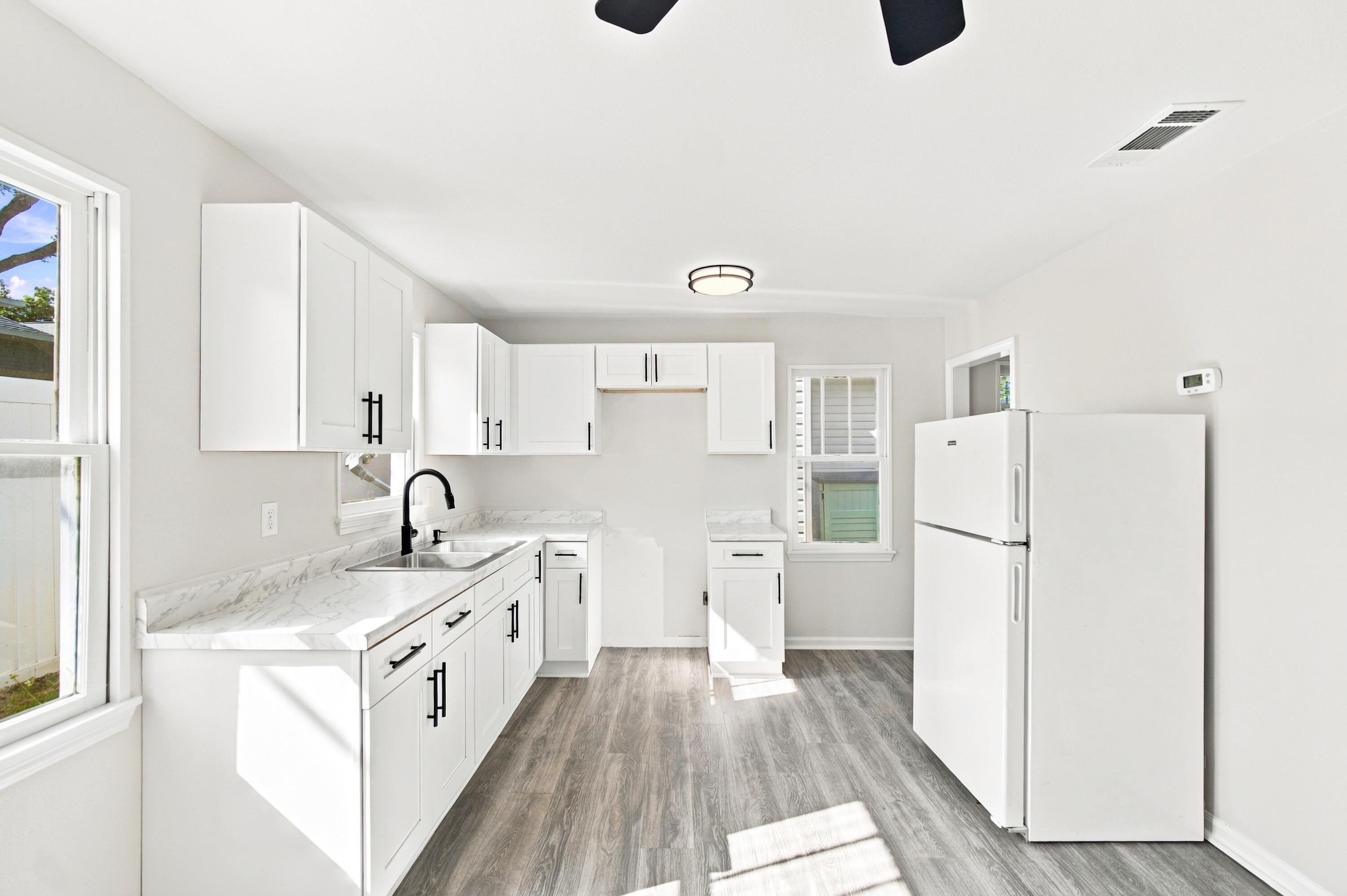 GREATER CAMP WALTON - Residential