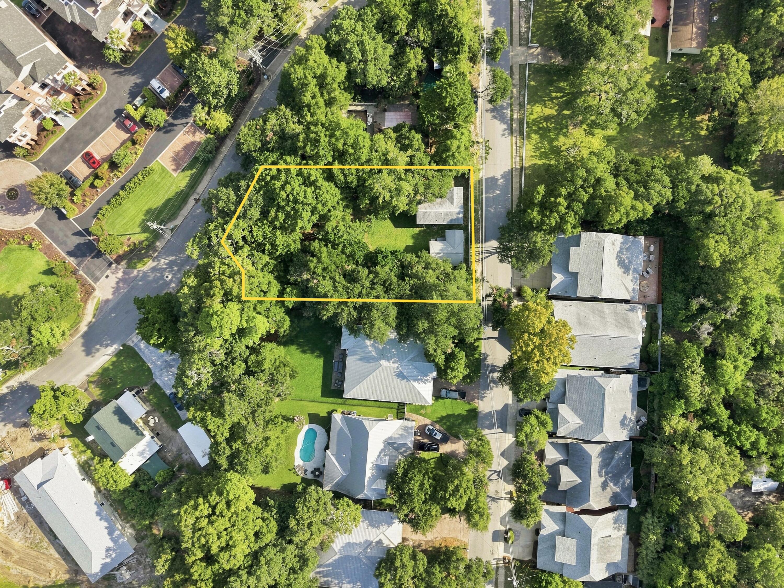 GREATER CAMP WALTON - Residential