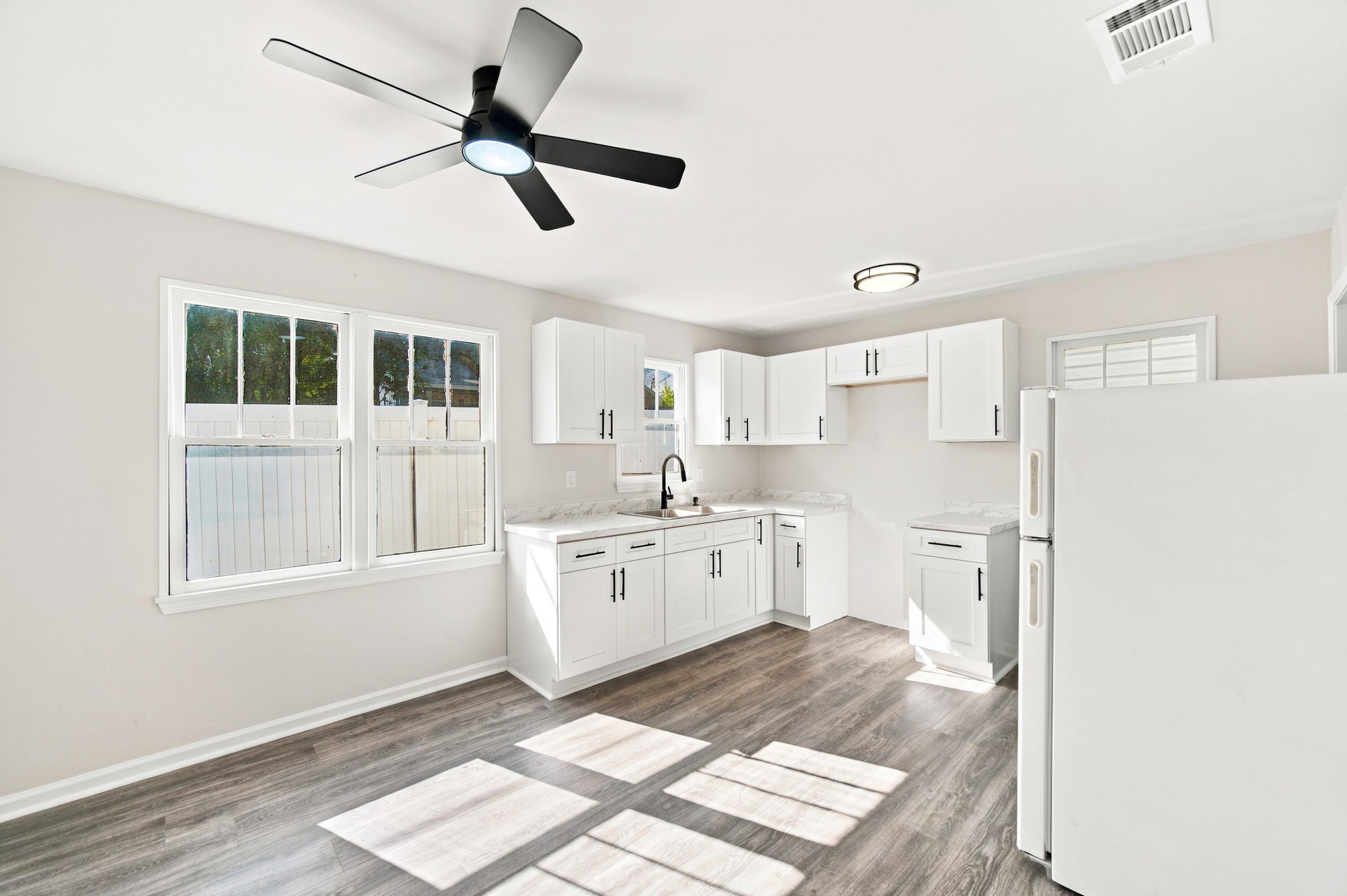 GREATER CAMP WALTON - Residential