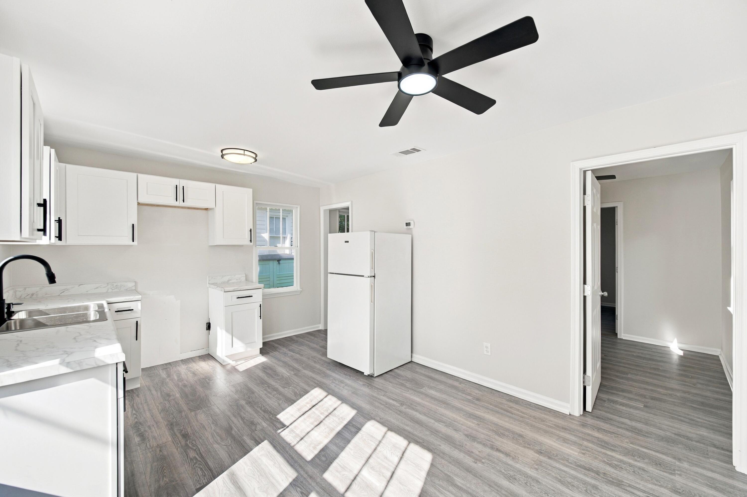 GREATER CAMP WALTON - Residential