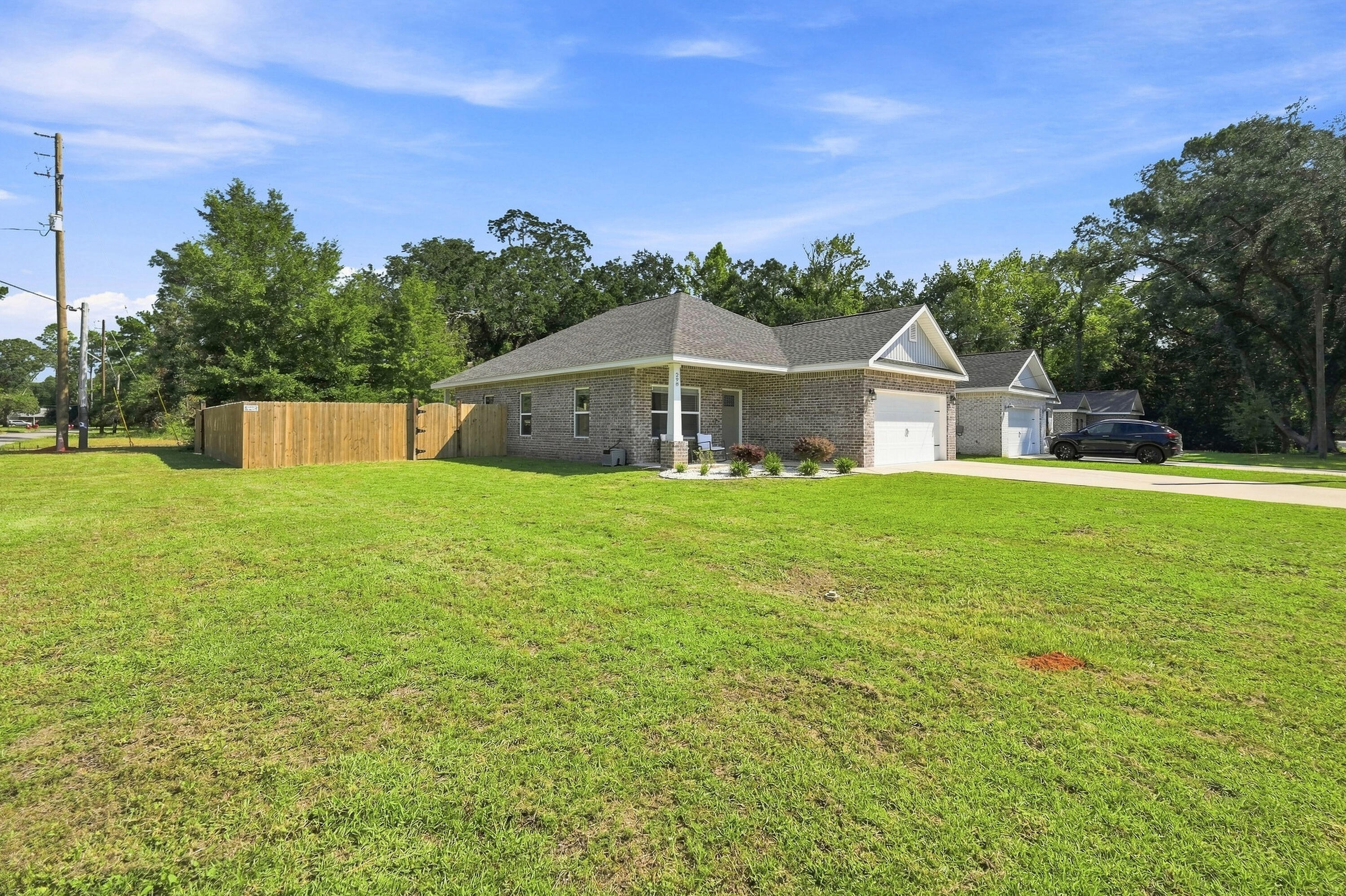 QUIET OAKS S/D - Residential