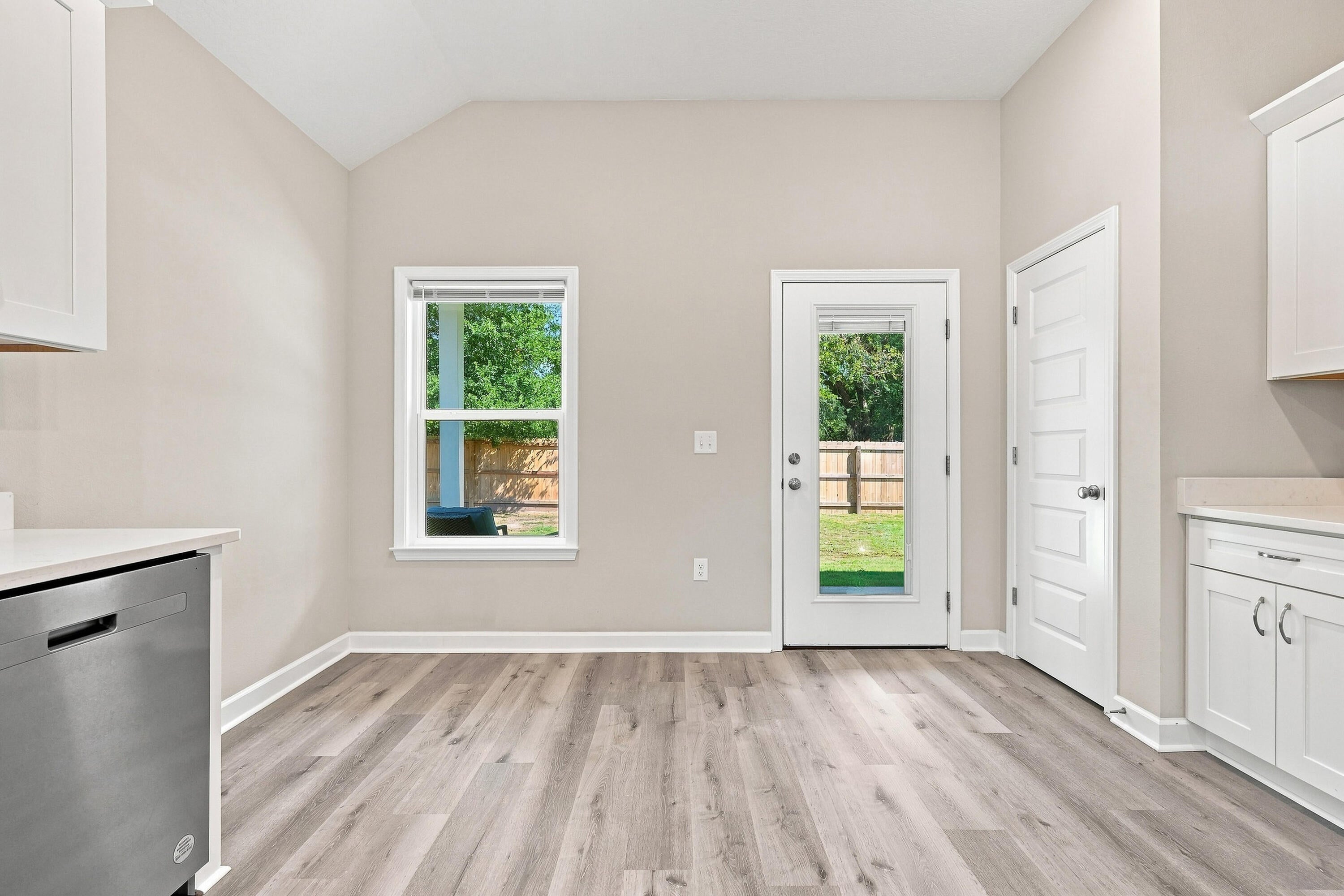 QUIET OAKS S/D - Residential
