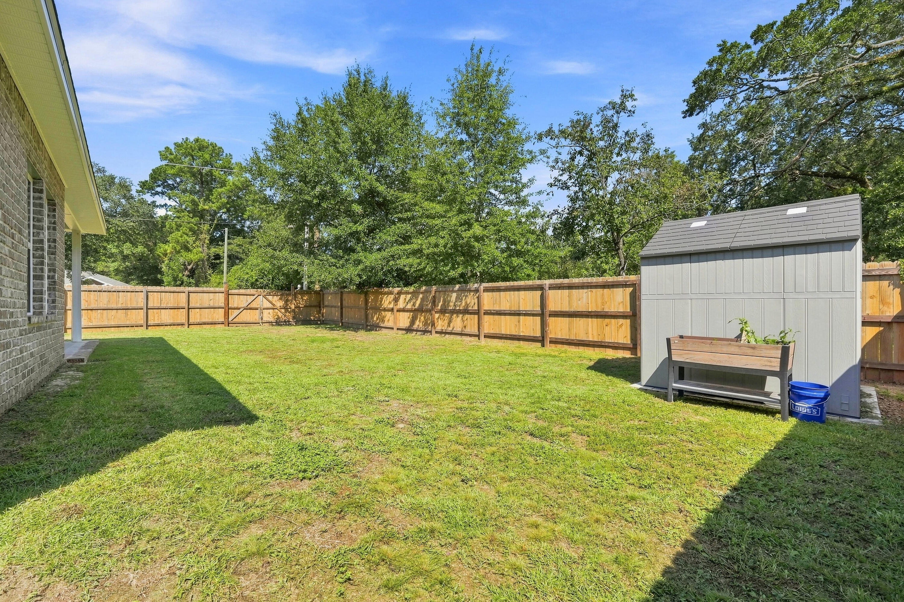 QUIET OAKS S/D - Residential