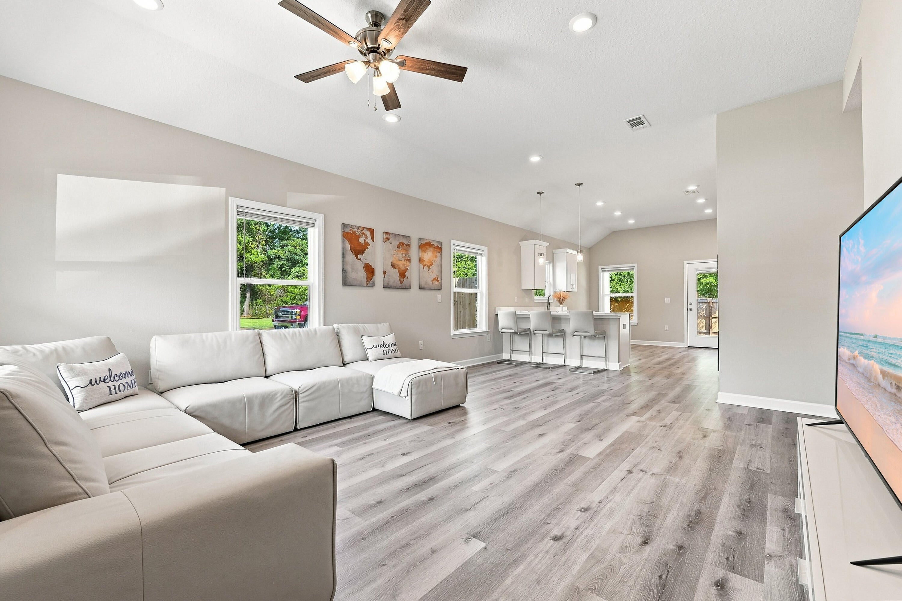 QUIET OAKS S/D - Residential