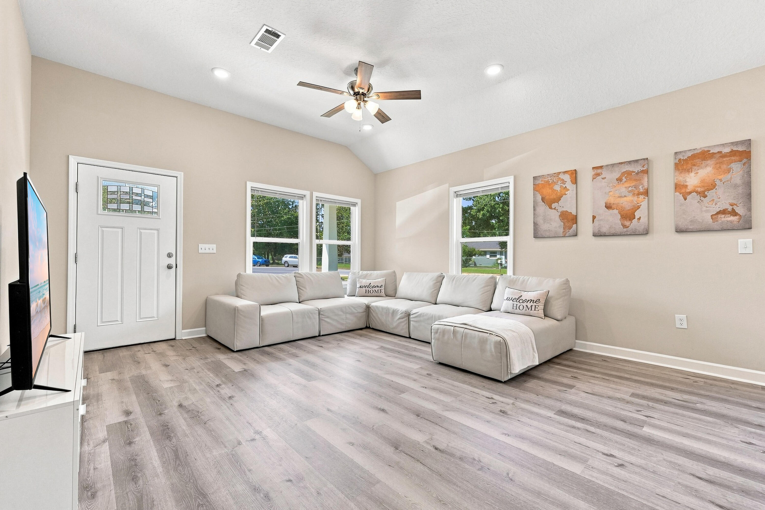 QUIET OAKS S/D - Residential