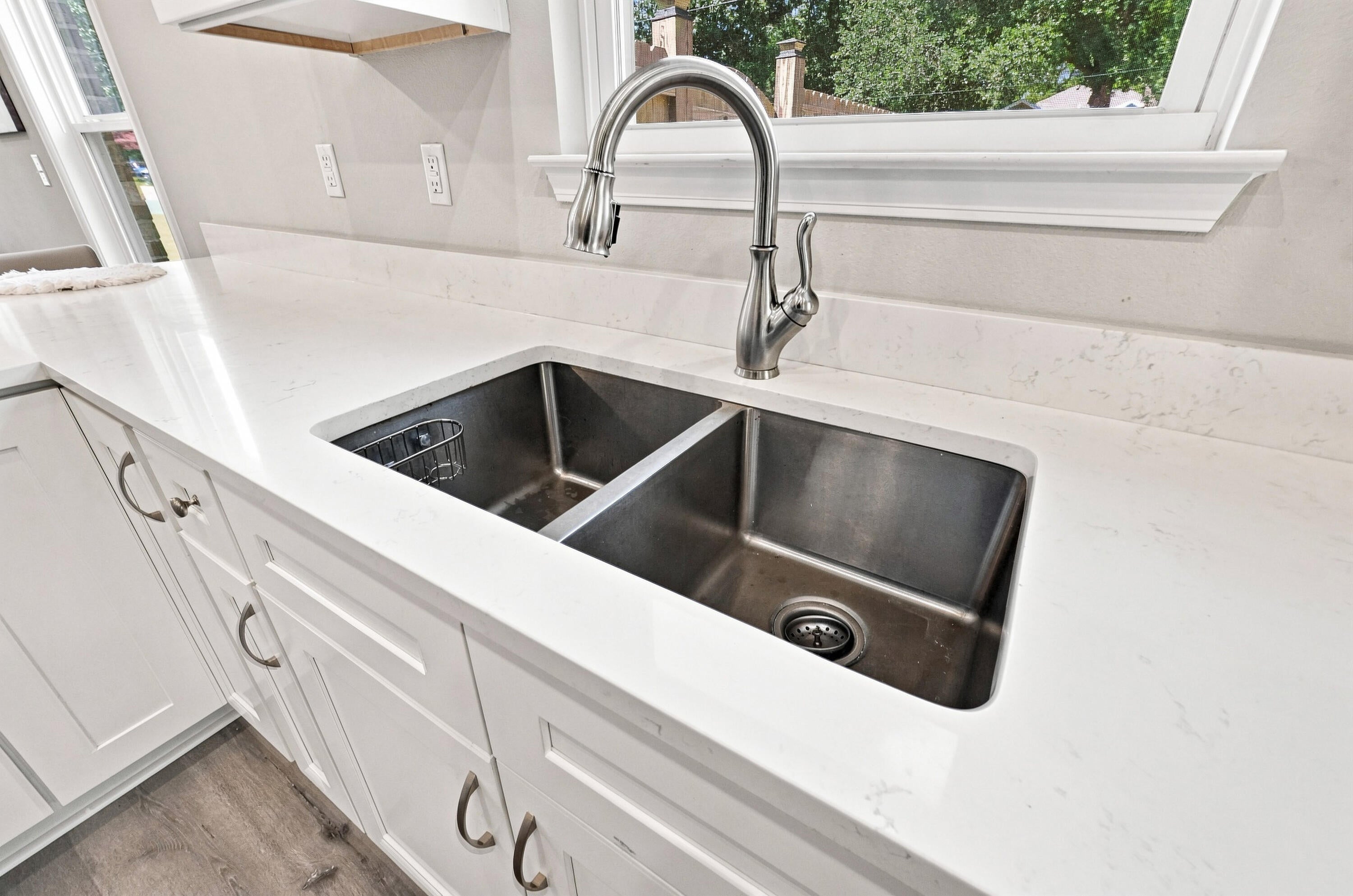 QUIET OAKS S/D - Residential