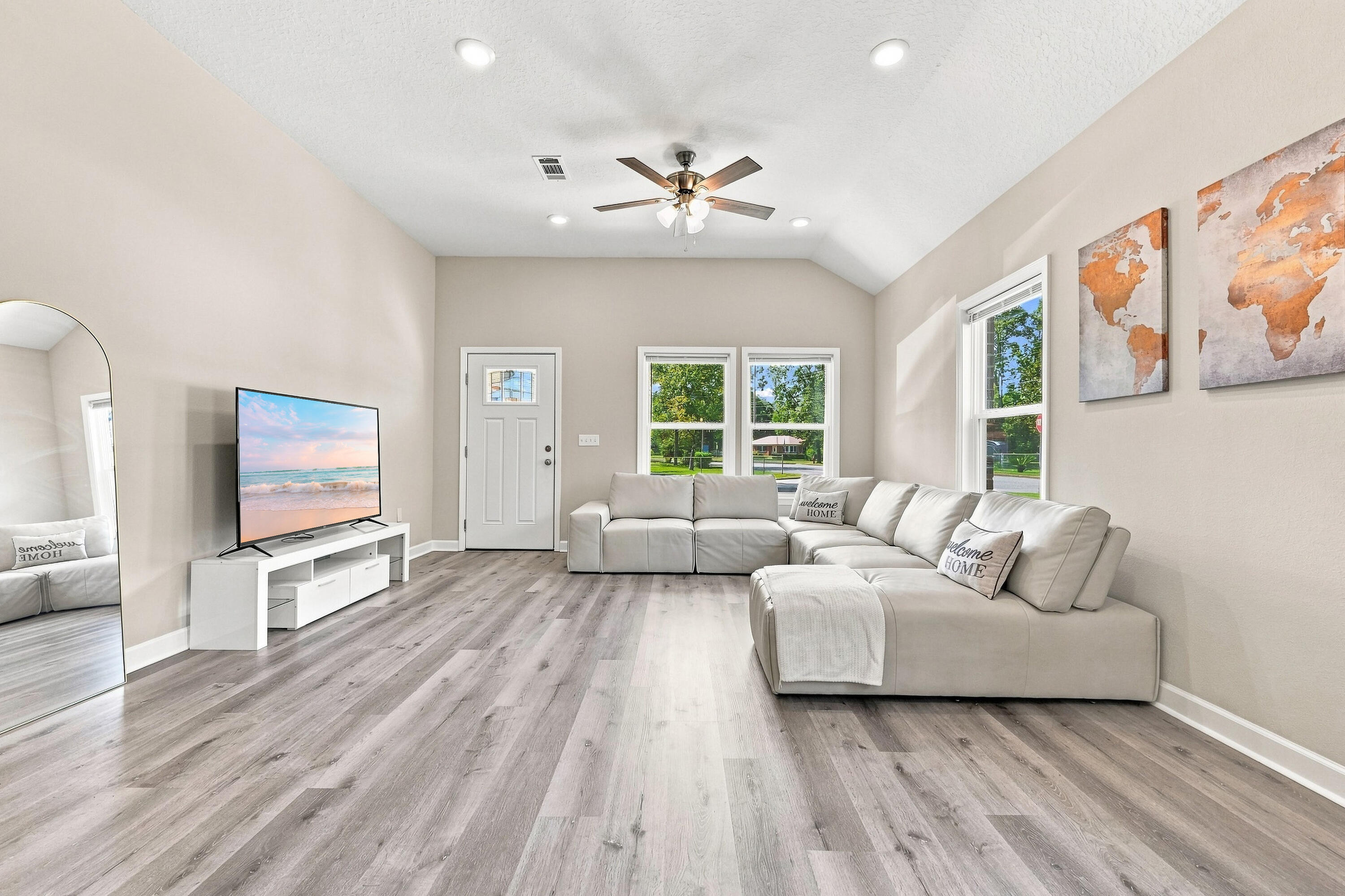 QUIET OAKS S/D - Residential