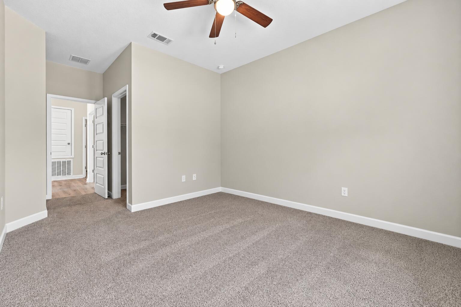 QUIET OAKS S/D - Residential