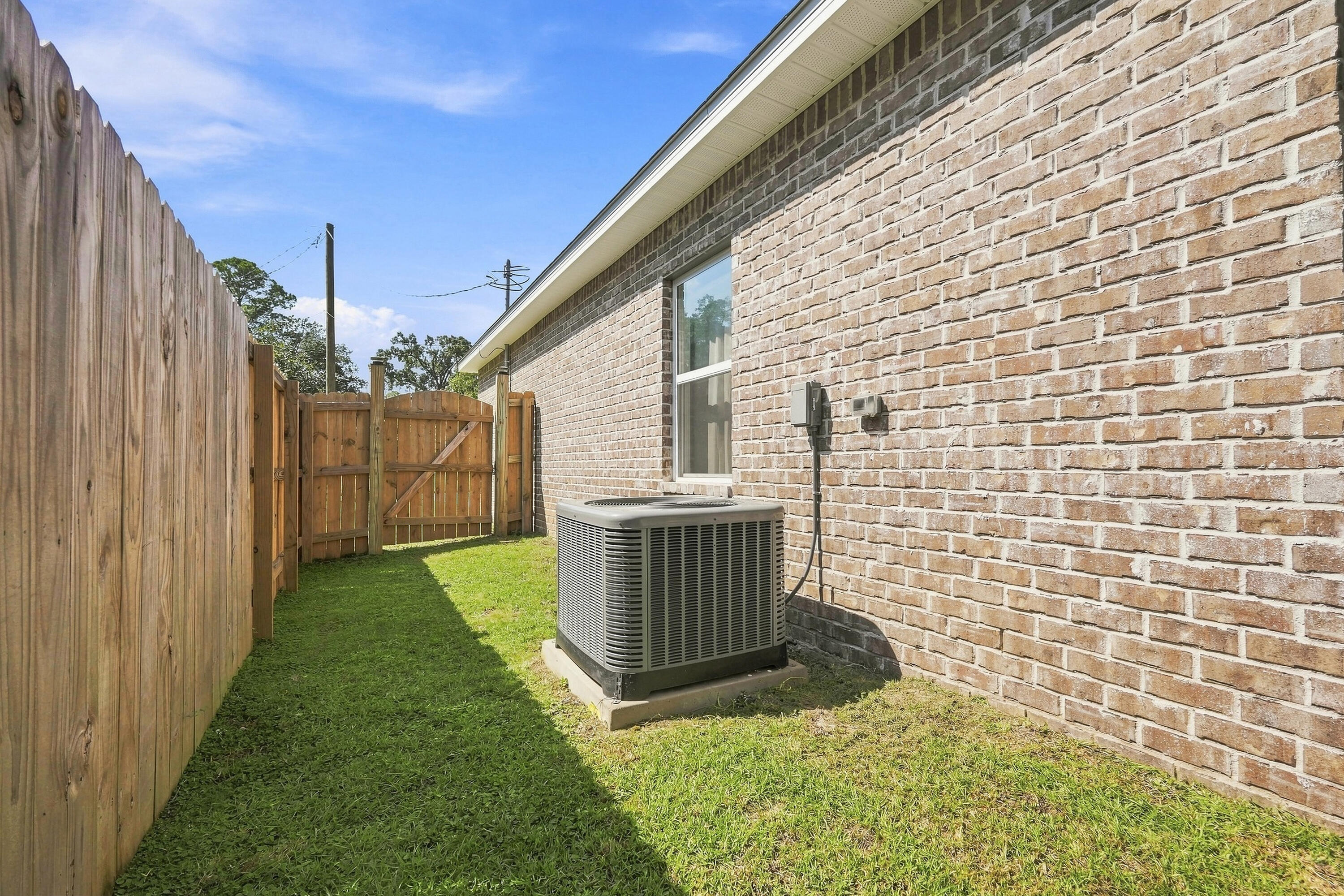 QUIET OAKS S/D - Residential