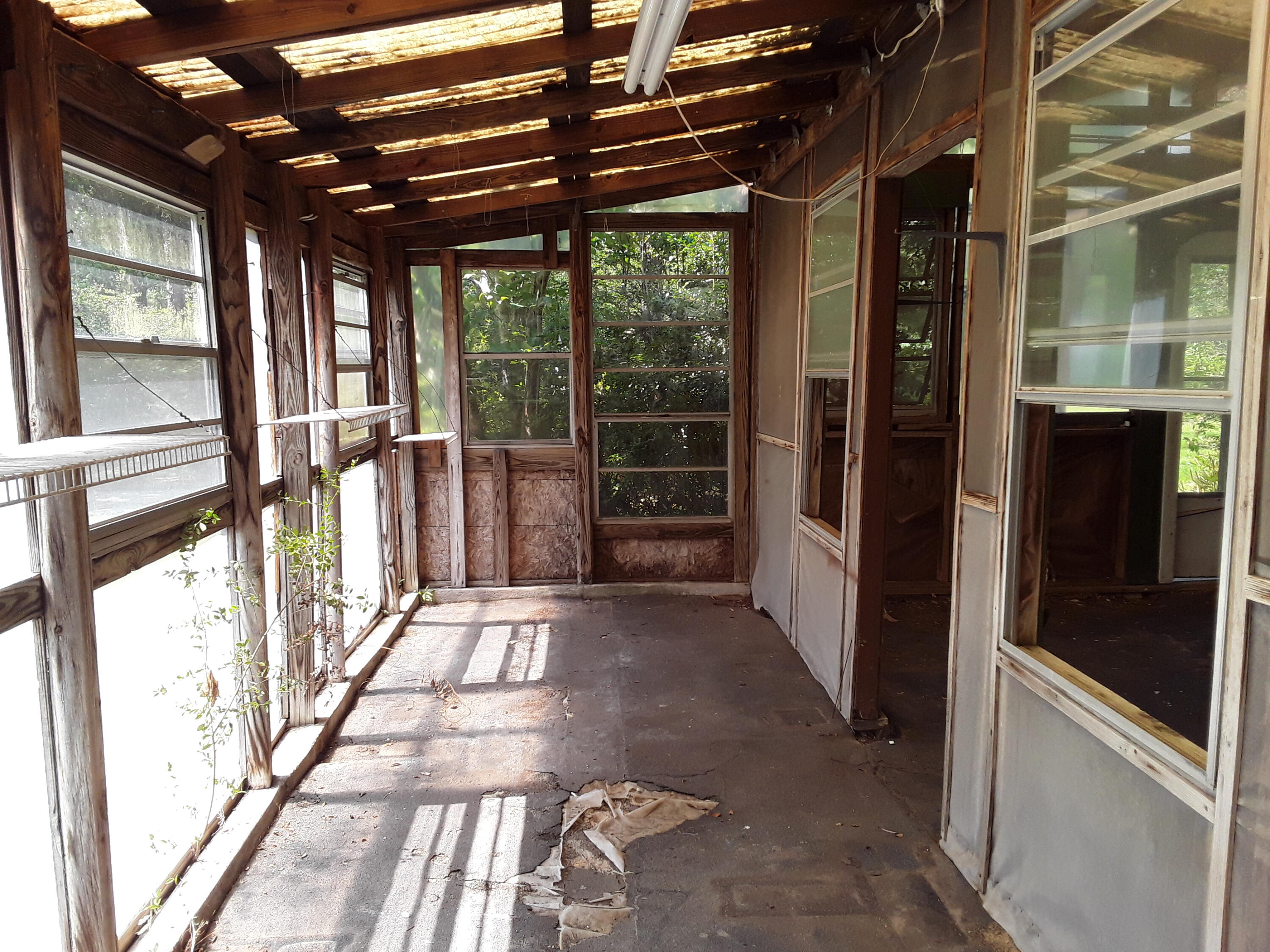 Kings Lake Rd - Residential