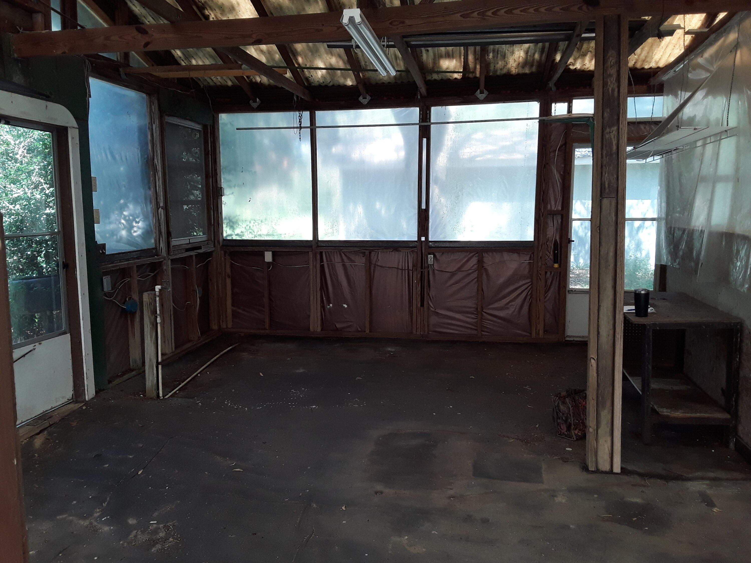 Kings Lake Rd - Residential