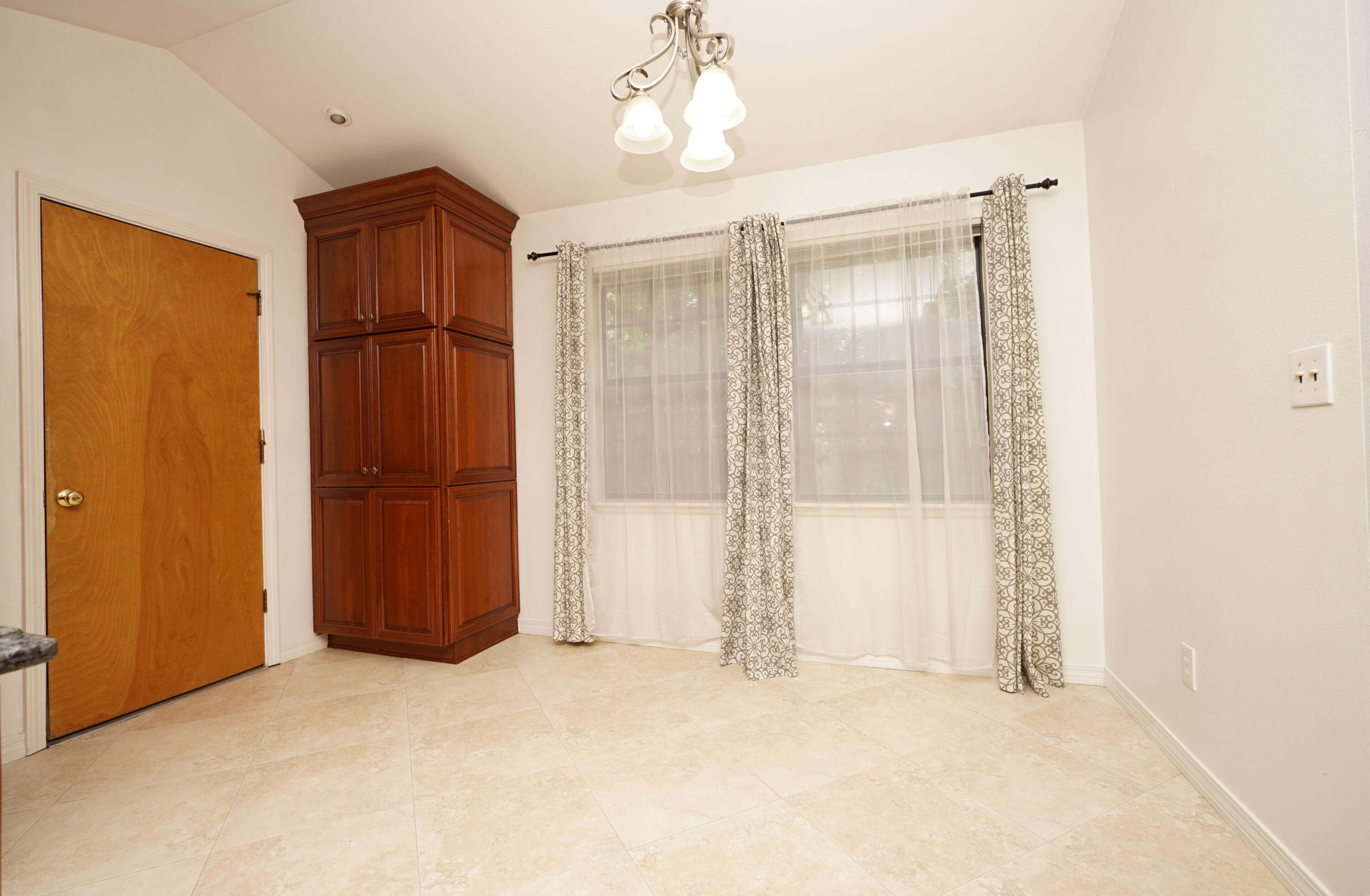 PARKWOOD ESTATES PH 1 BLUEWATER BAY - Residential