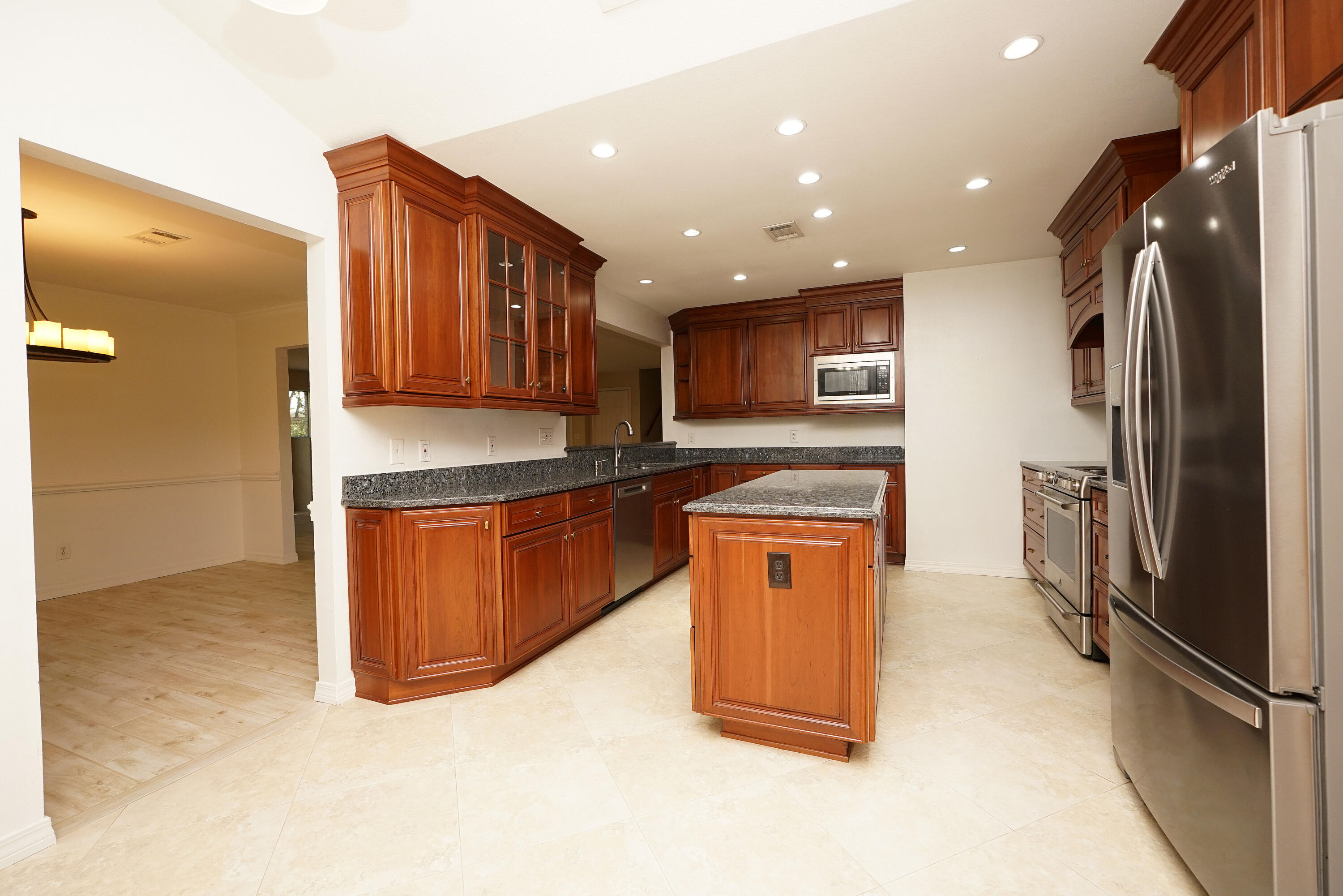 PARKWOOD ESTATES PH 1 BLUEWATER BAY - Residential