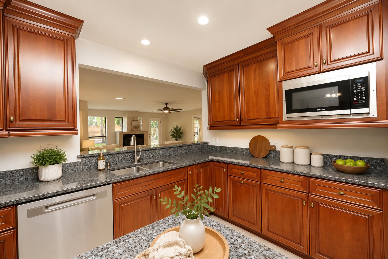 PARKWOOD ESTATES PH 1 BLUEWATER BAY - Residential