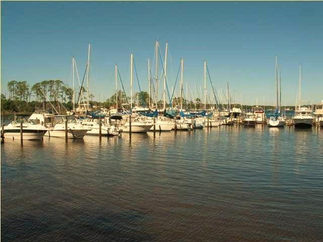 PARKWOOD ESTATES PH 1 BLUEWATER BAY - Residential
