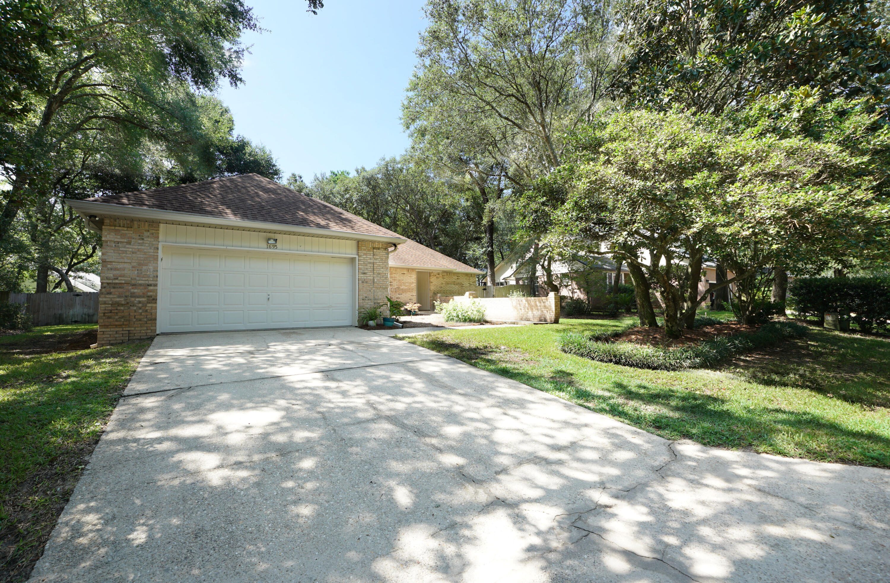 PARKWOOD ESTATES PH 1 BLUEWATER BAY - Residential
